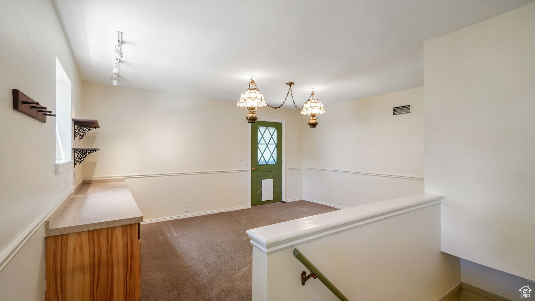 Millcreek, Utah, 84106, United States, 3 Bedrooms Bedrooms, ,1 BathroomBathrooms,Residential,For Sale,1906527
