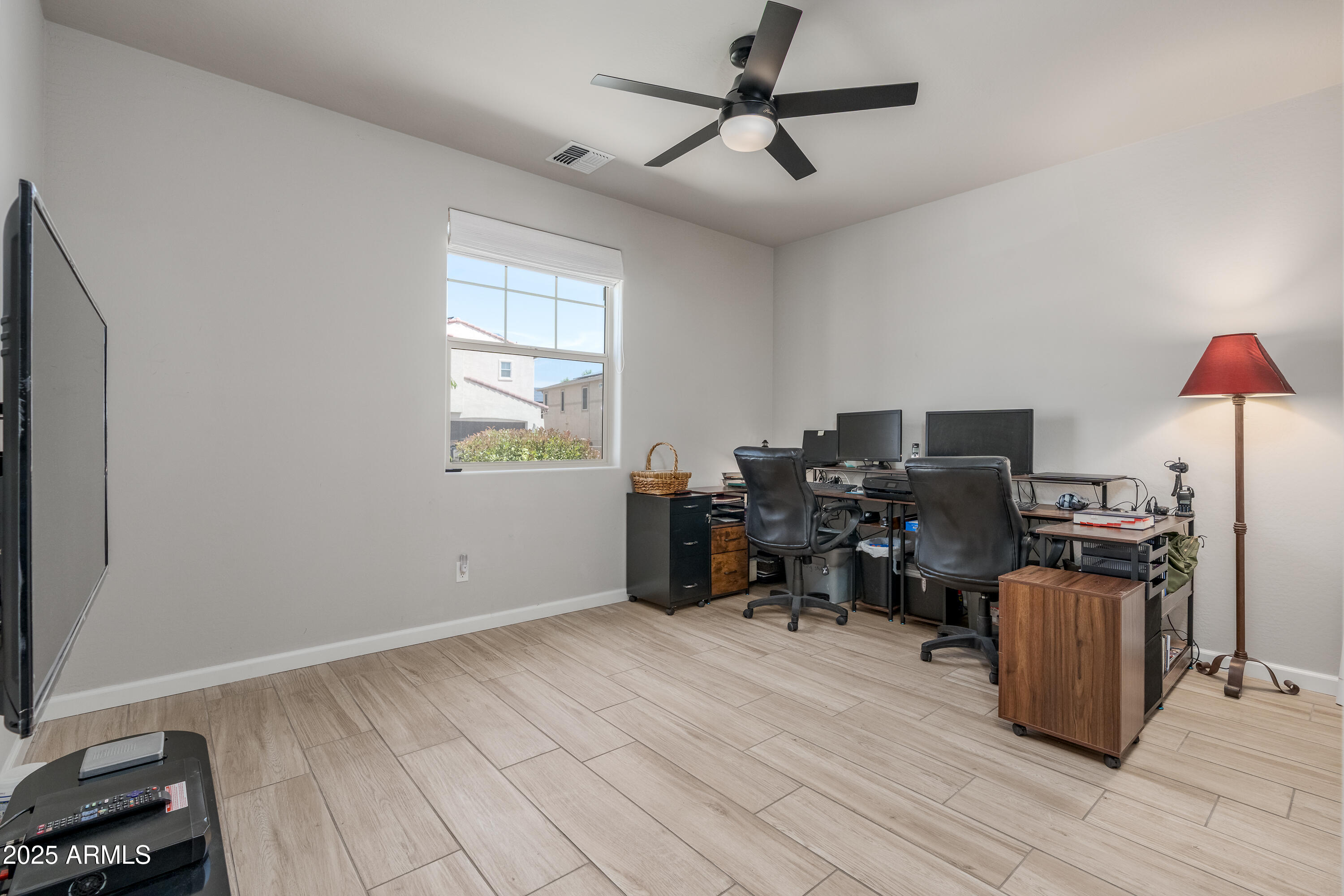 Clarkdale, Arizona, 86324, United States, 2 Bedrooms Bedrooms, ,Residential,For Sale,1948885