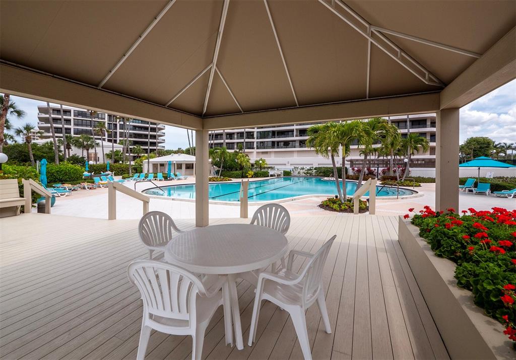 Longboat Key, Florida, 34228, United States, 3 Bedrooms Bedrooms, ,3 BathroomsBathrooms,Residential,For Sale,1942144