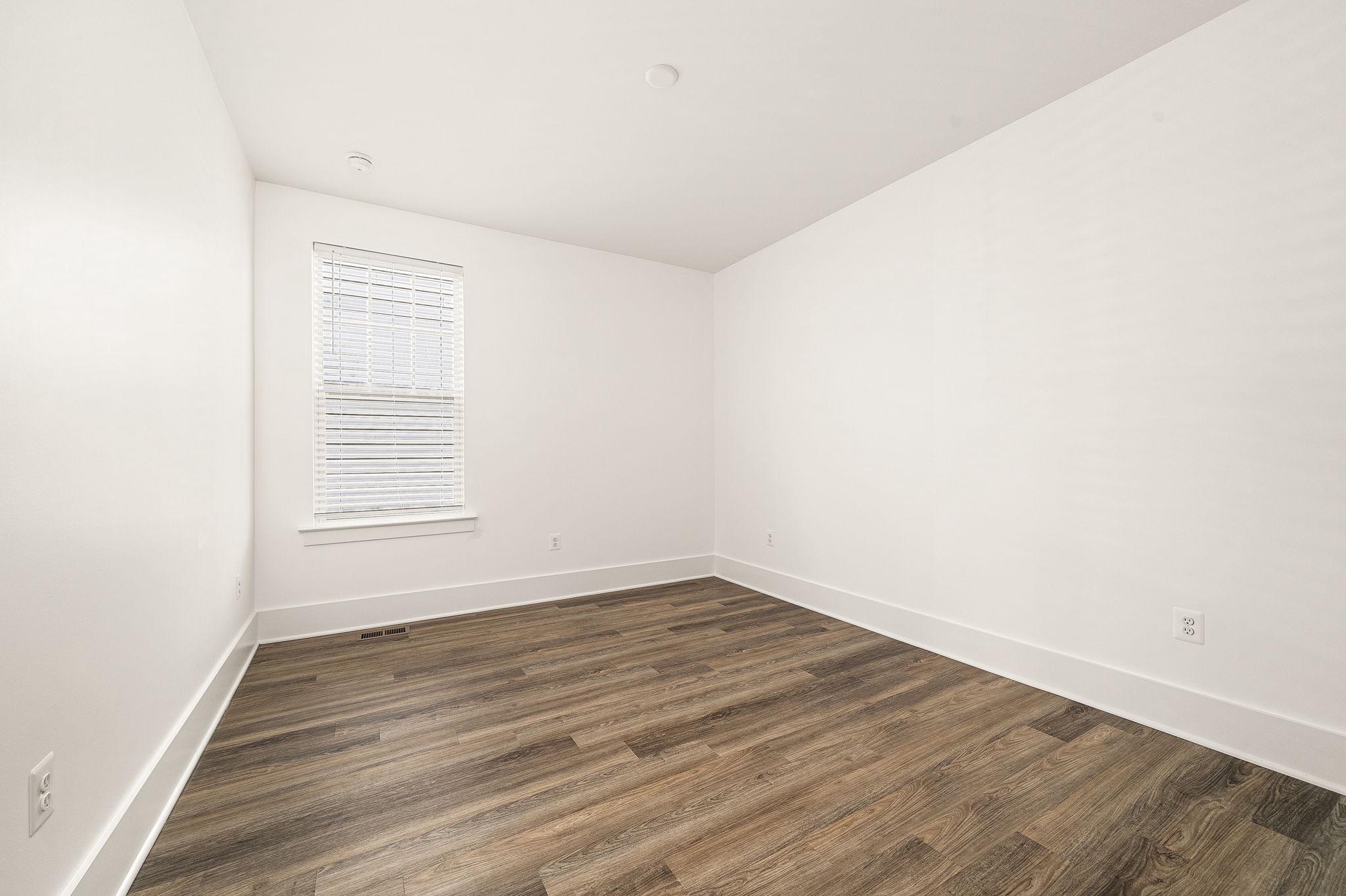  18120 Moss Garden Road, Dumfries, VA, 22026 - 物件實景