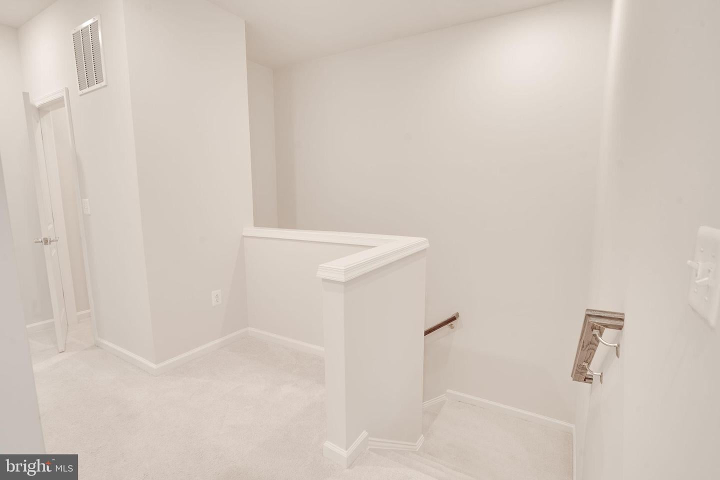 LAUREL, Maryland, 20724, United States, 3 Bedrooms Bedrooms, ,4 BathroomsBathrooms,Residential,For Sale,1924379
