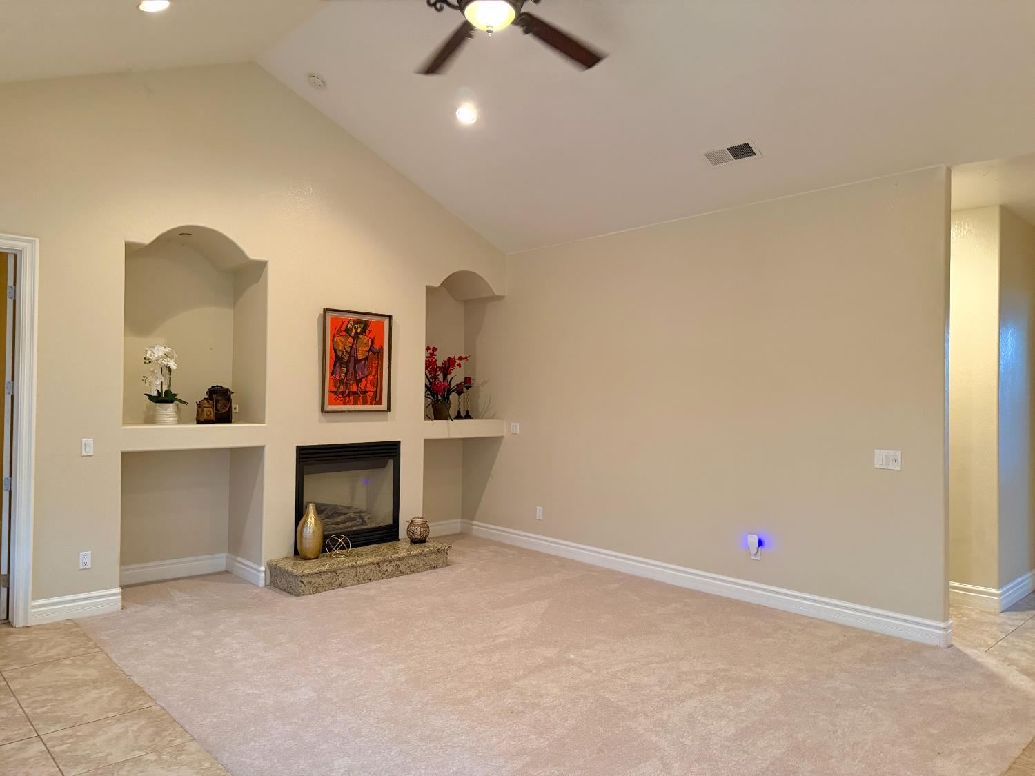 Madera, California, 93638, United States, 4 Bedrooms Bedrooms, ,4 BathroomsBathrooms,Residential,For Sale,1979936