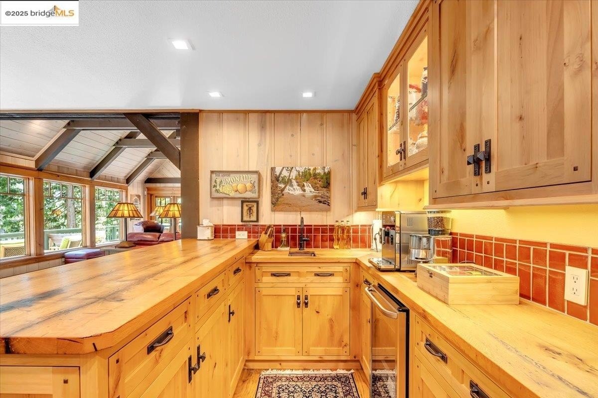 Twain Harte, California, 95383, United States, 4 Bedrooms Bedrooms, ,3 BathroomsBathrooms,Residential,For Sale,1908643