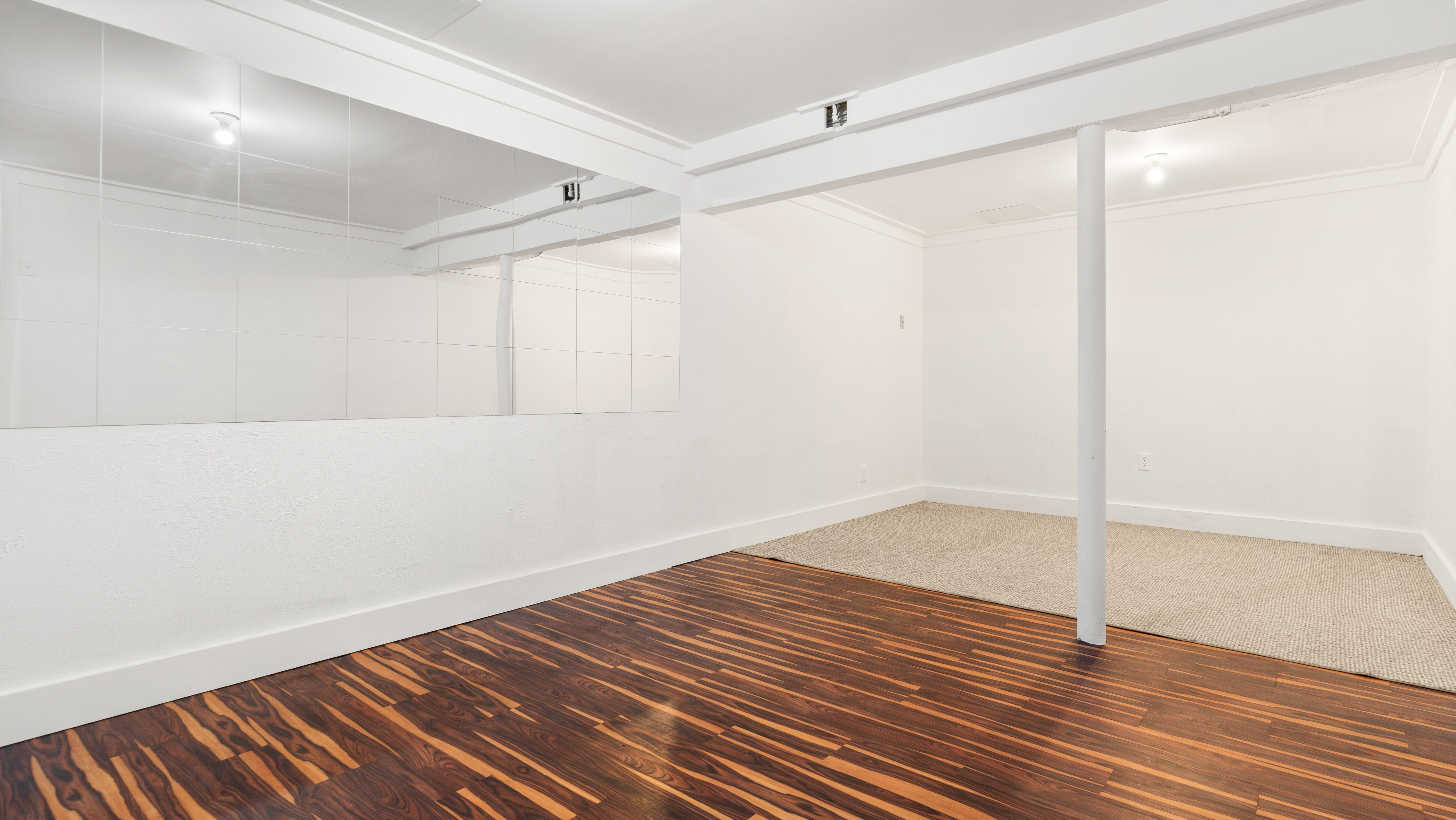  Private Lenox Retreat with Main-Level Primary Suite - 物件實景