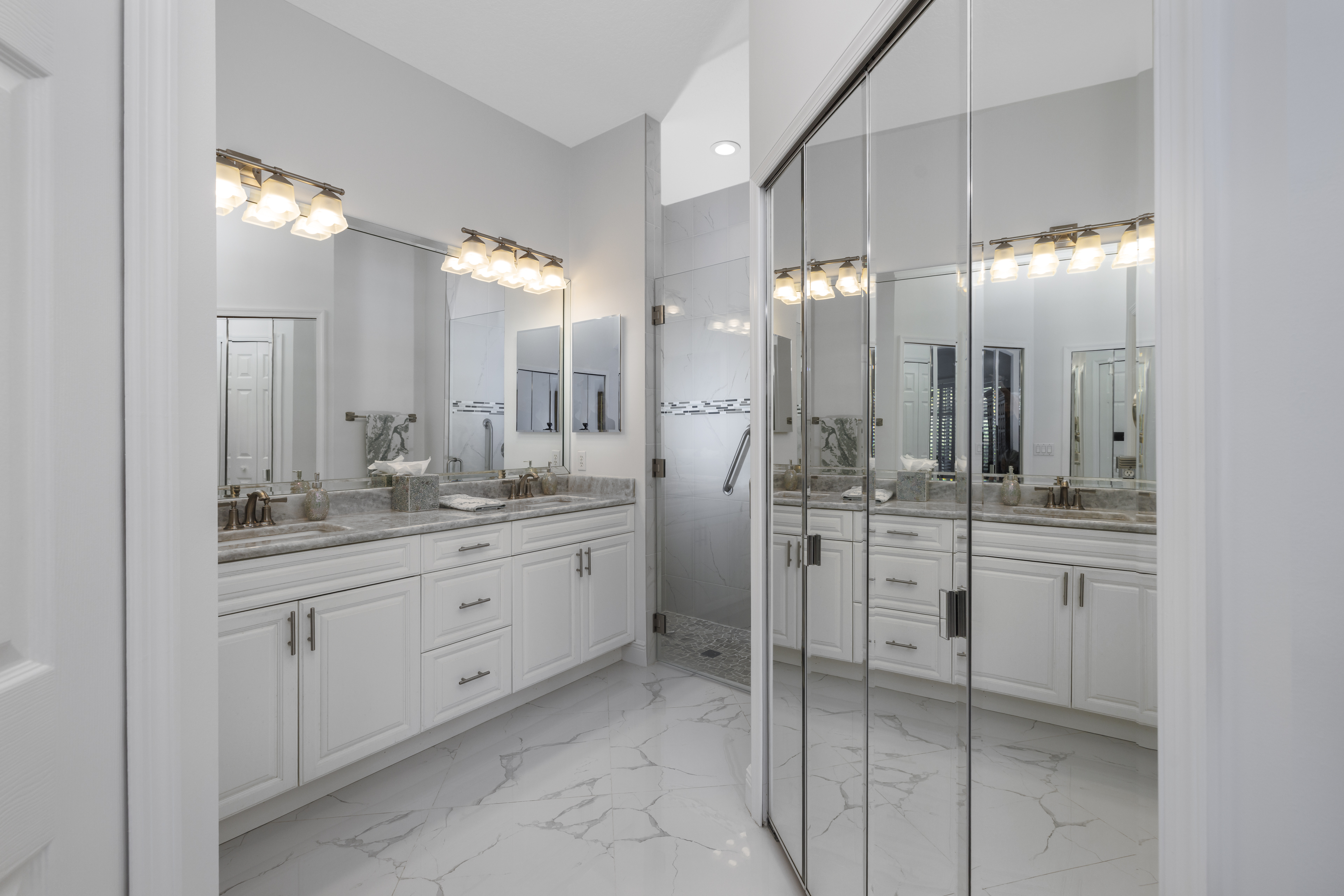 Palm City, Florida, 34990, United States, 2 Bedrooms Bedrooms, ,2 BathroomsBathrooms,Residential,For Sale,1982716