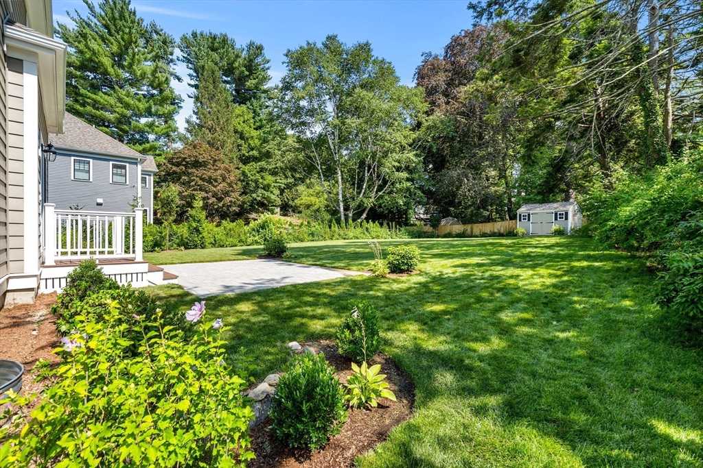 Lexington, Massachusetts, 02420, United States, 5 Bedrooms Bedrooms, ,8 BathroomsBathrooms,Residential,For Sale,1932093