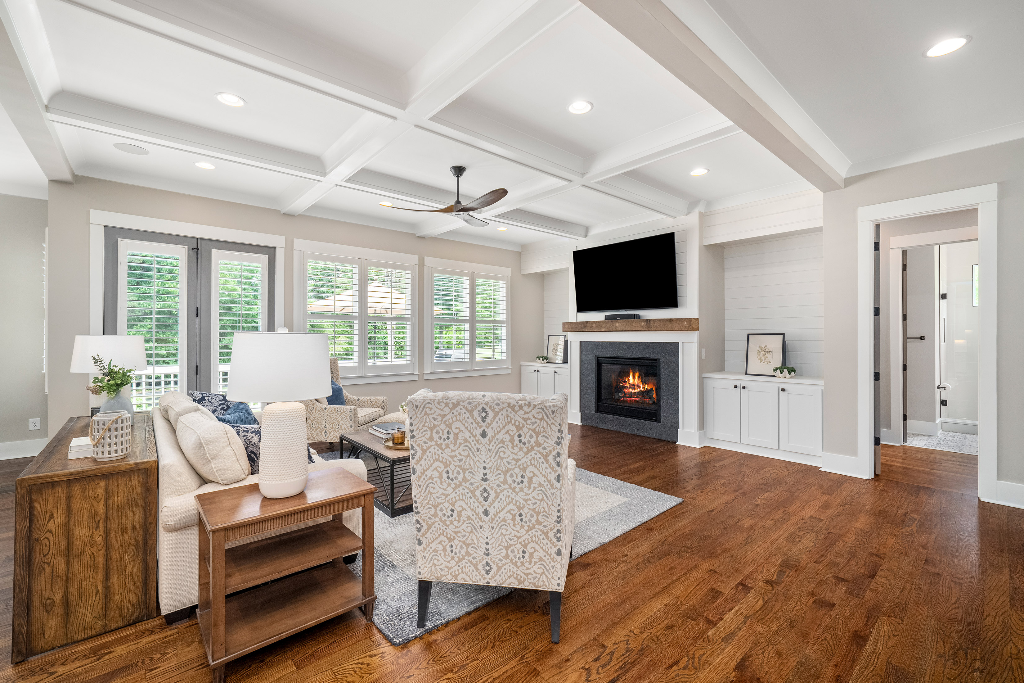  Stunning Modern Farmhouse with Luxury Finishes, Unbeatable Location, and No HOA - 物件實景