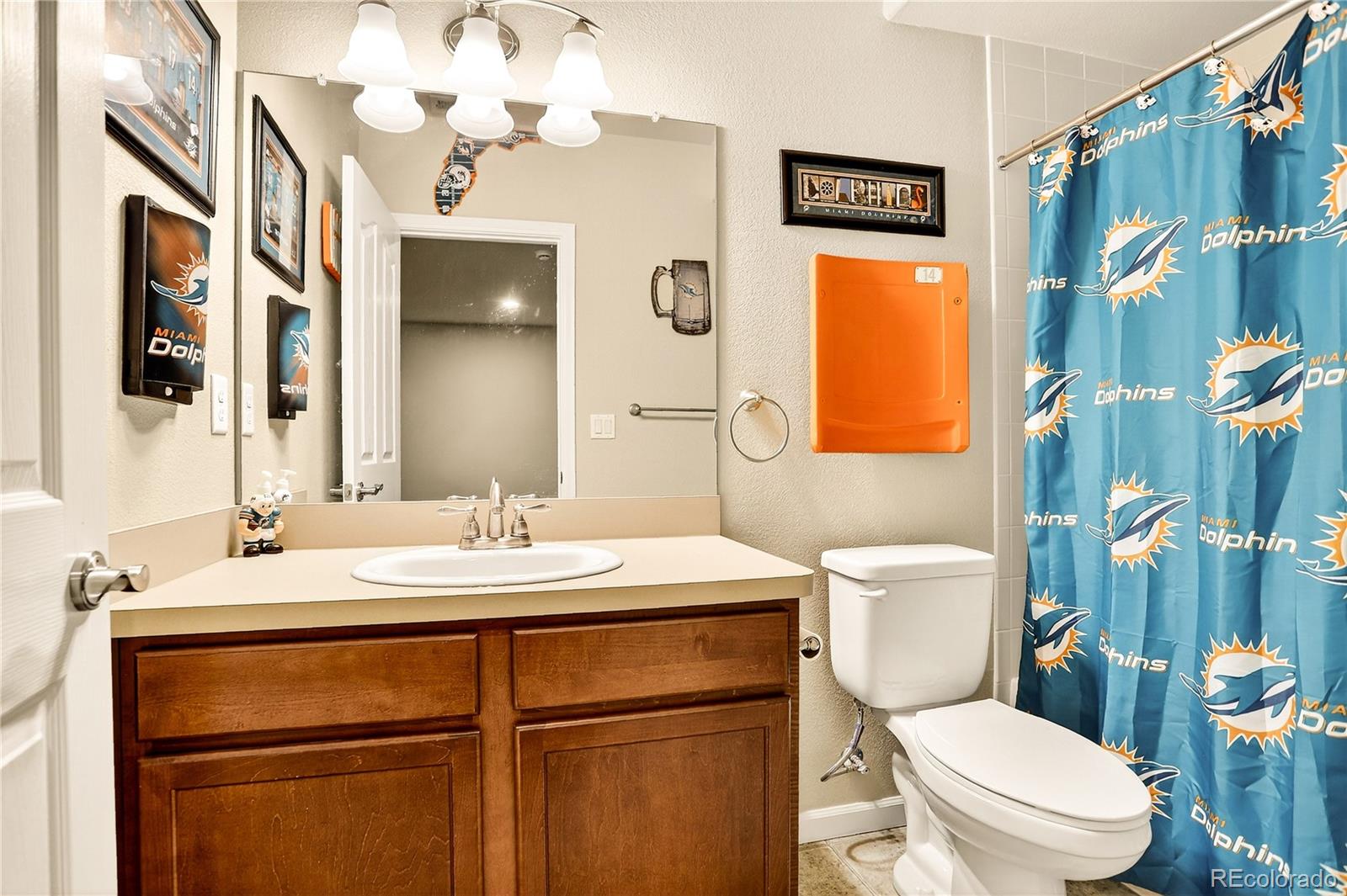 Aurora, Colorado, 80015, United States, 3 Bedrooms Bedrooms, ,2 BathroomsBathrooms,Residential,For Sale,1957602