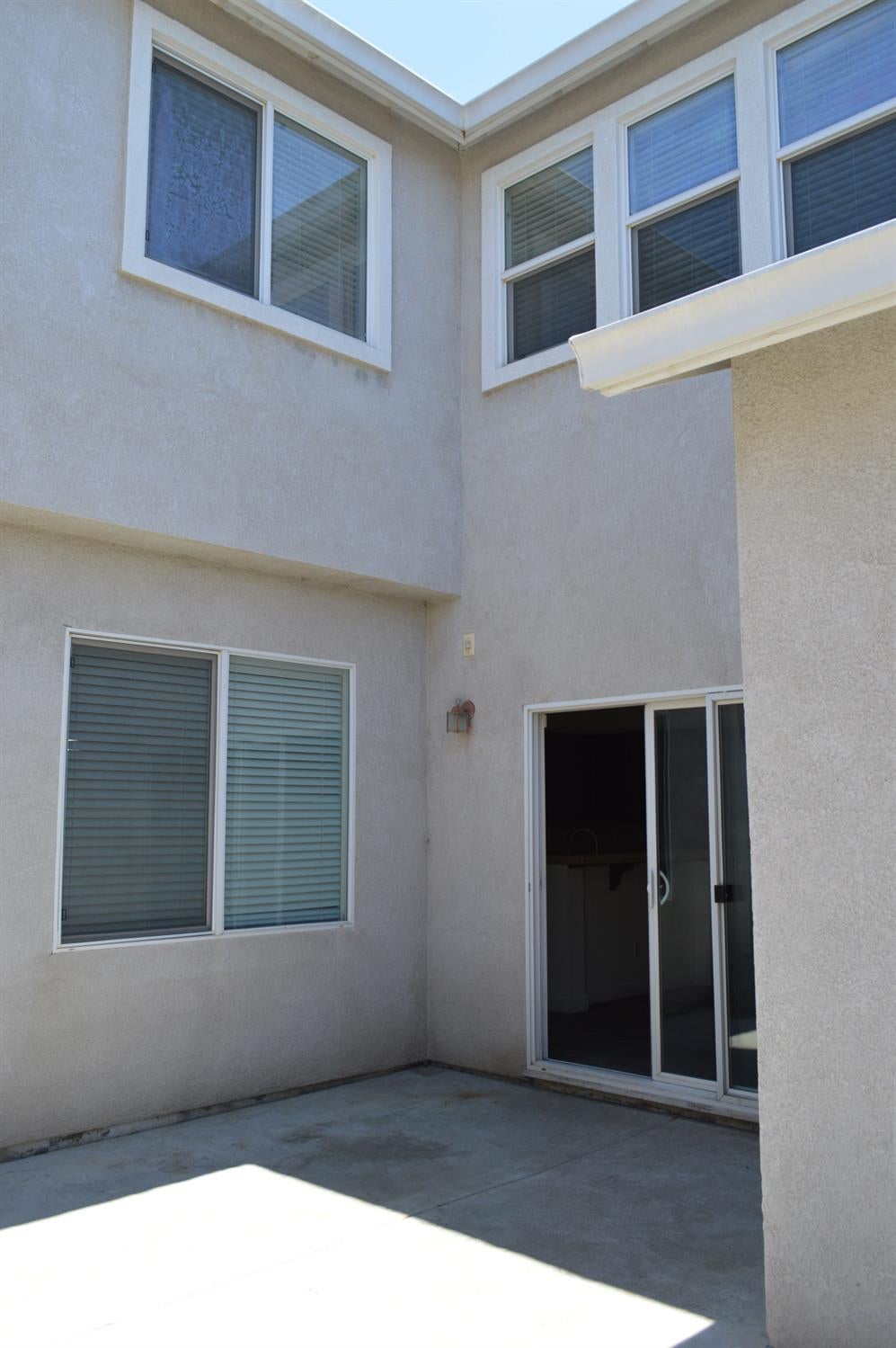 Turlock, California, 95382, United States, 3 Bedrooms Bedrooms, ,2 BathroomsBathrooms,Residential,For Sale,1992840