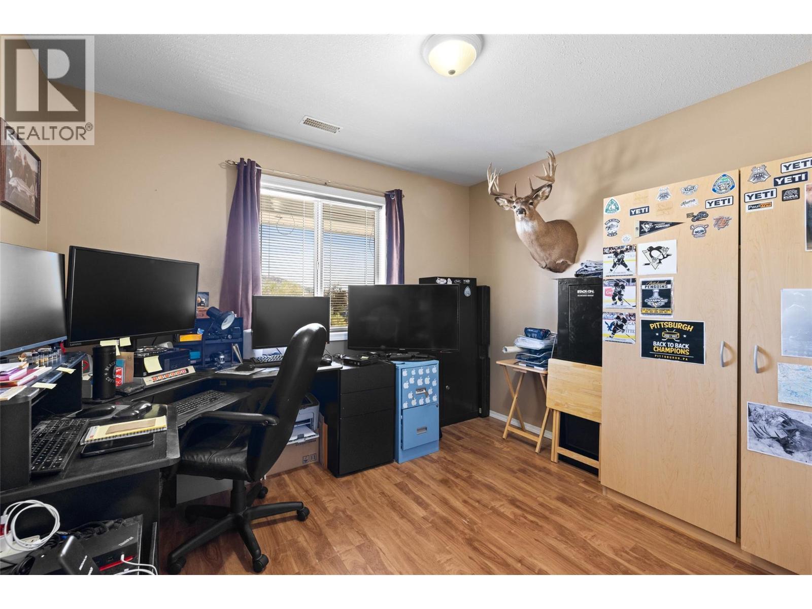 LAKE COUNTRY, British Columbia, V4V 1J1, CA, 5 Bedrooms Bedrooms, ,3 BathroomsBathrooms,Residential,For Sale,1950737