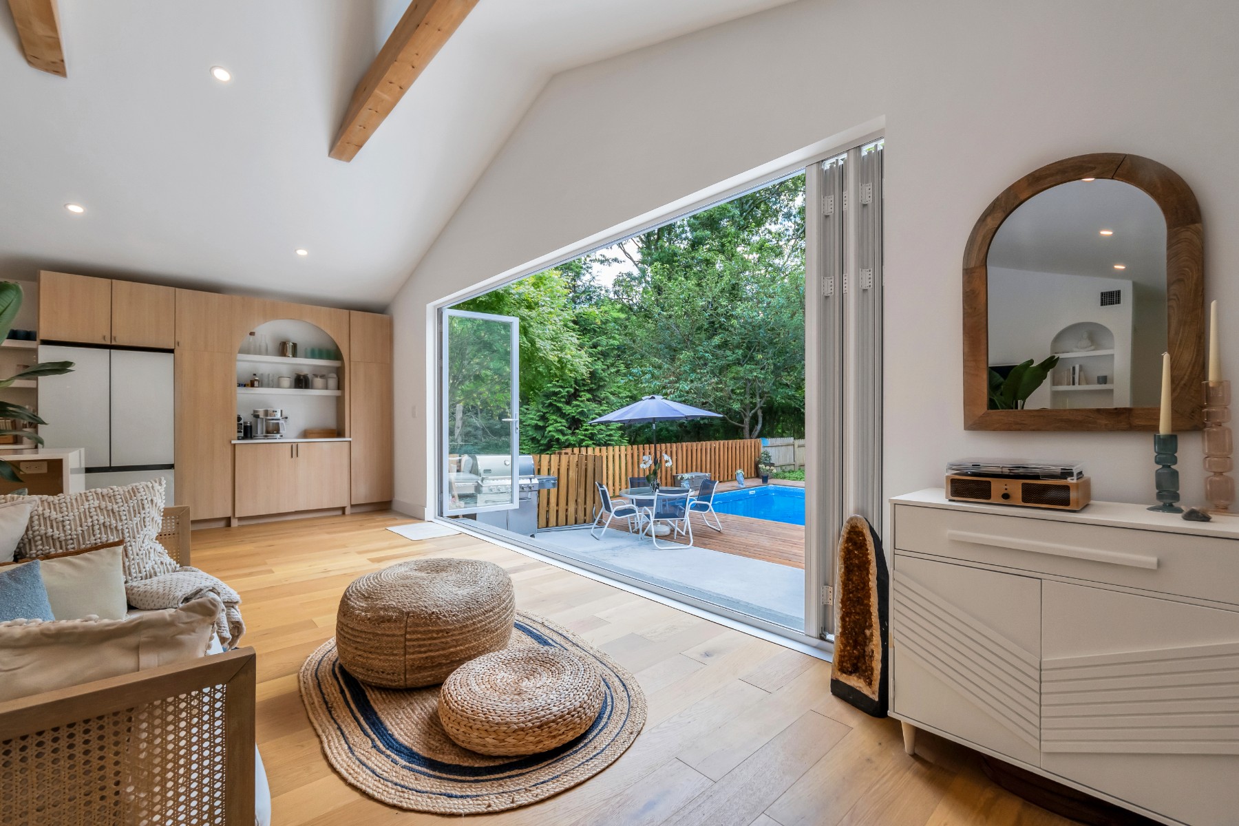  Modern Brand New 2025 Renovation - Stylish Southampton Retreat - 物件實景