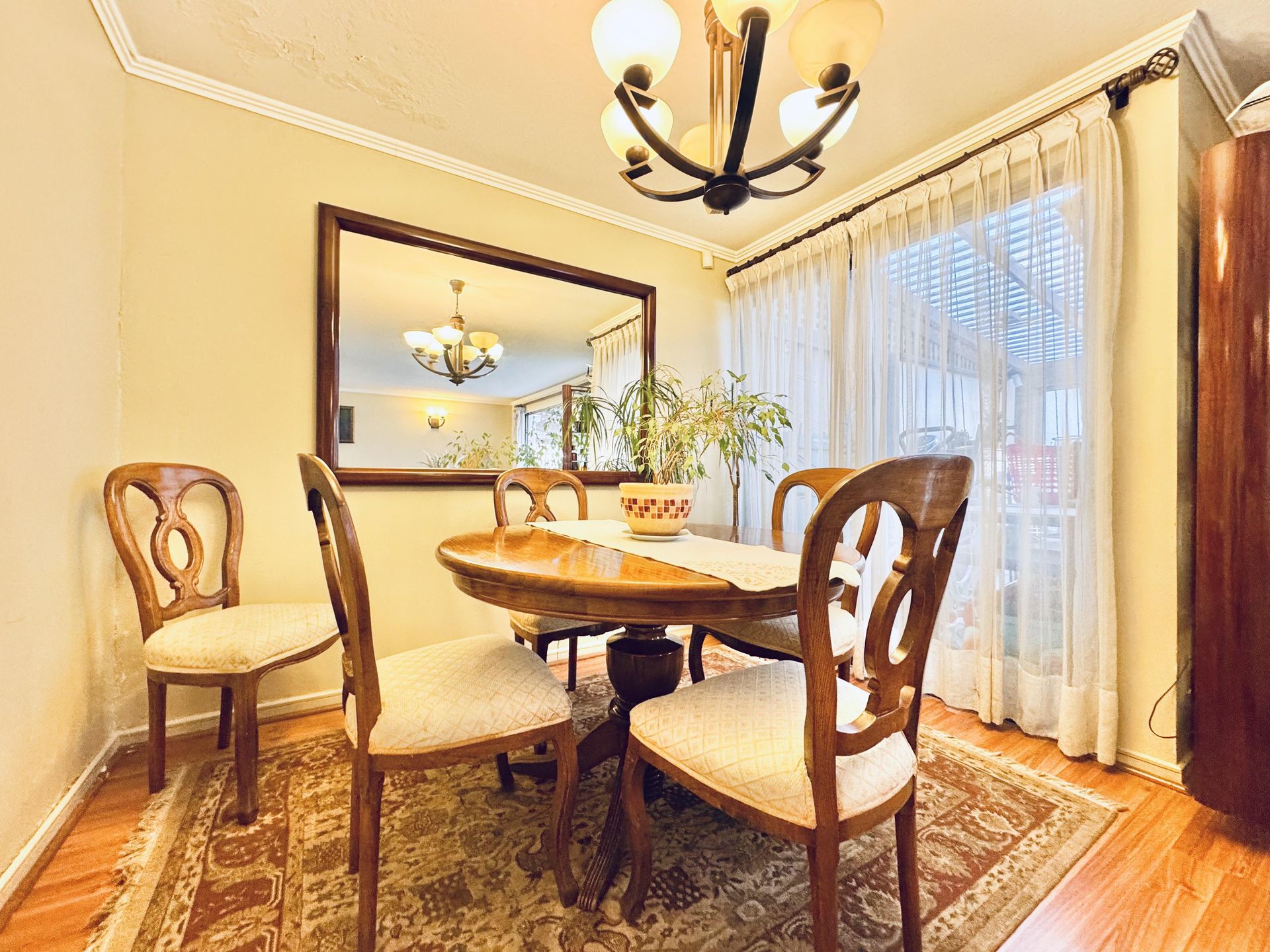 Lo Barnechea, Chile, 5 Bedrooms Bedrooms, ,4 BathroomsBathrooms,Residential,For Sale,1926561