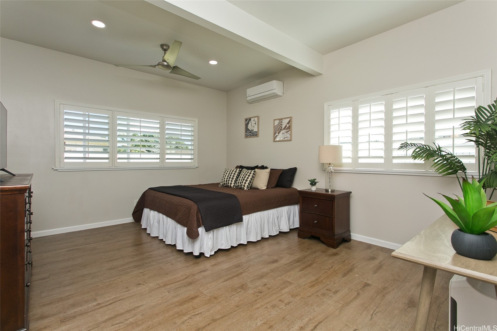 Kaneohe, Hawaii, 96744, United States, 4 Bedrooms Bedrooms, ,2 BathroomsBathrooms,Residential,For Sale,2001897