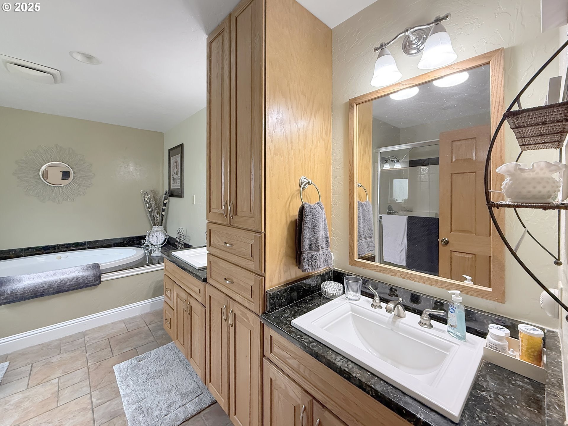 Brookings, Oregon, 97415, United States, 3 Bedrooms Bedrooms, ,3 BathroomsBathrooms,Residential,For Sale,1983879