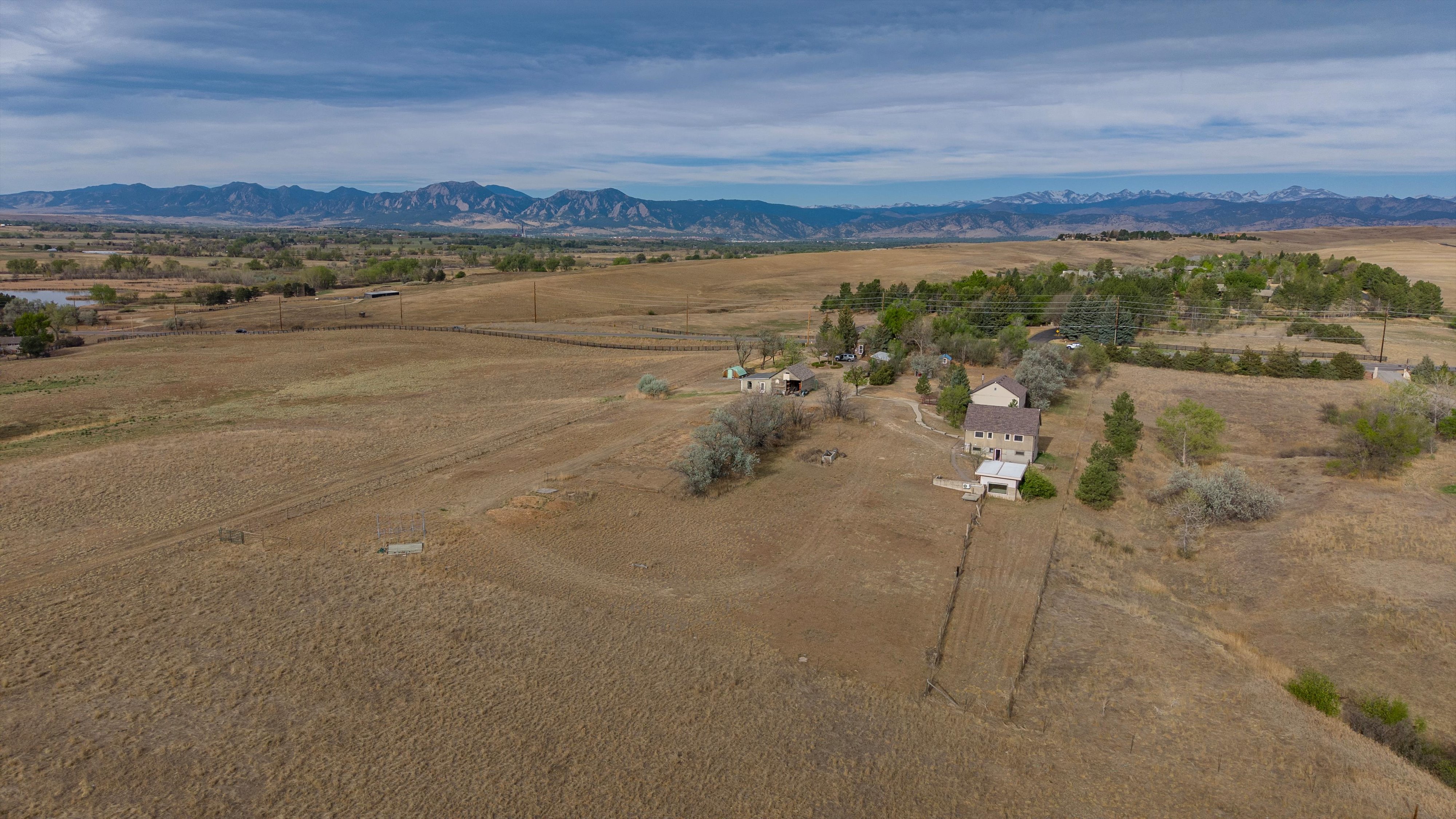  Multi-Structure Property on 3.68 Acres Suitable for Small-Scale Agriculture - 物件實景