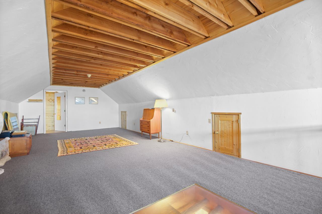 Taos, New Mexico, 87571, United States, 5 Bedrooms Bedrooms, ,5 BathroomsBathrooms,Residential,For Sale,1850359