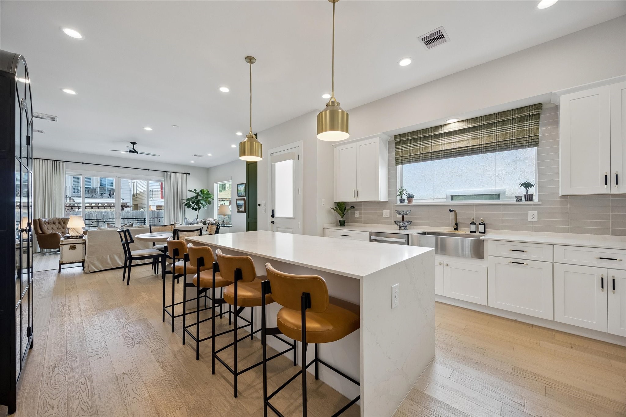  5532 Darling Street - 物件實景