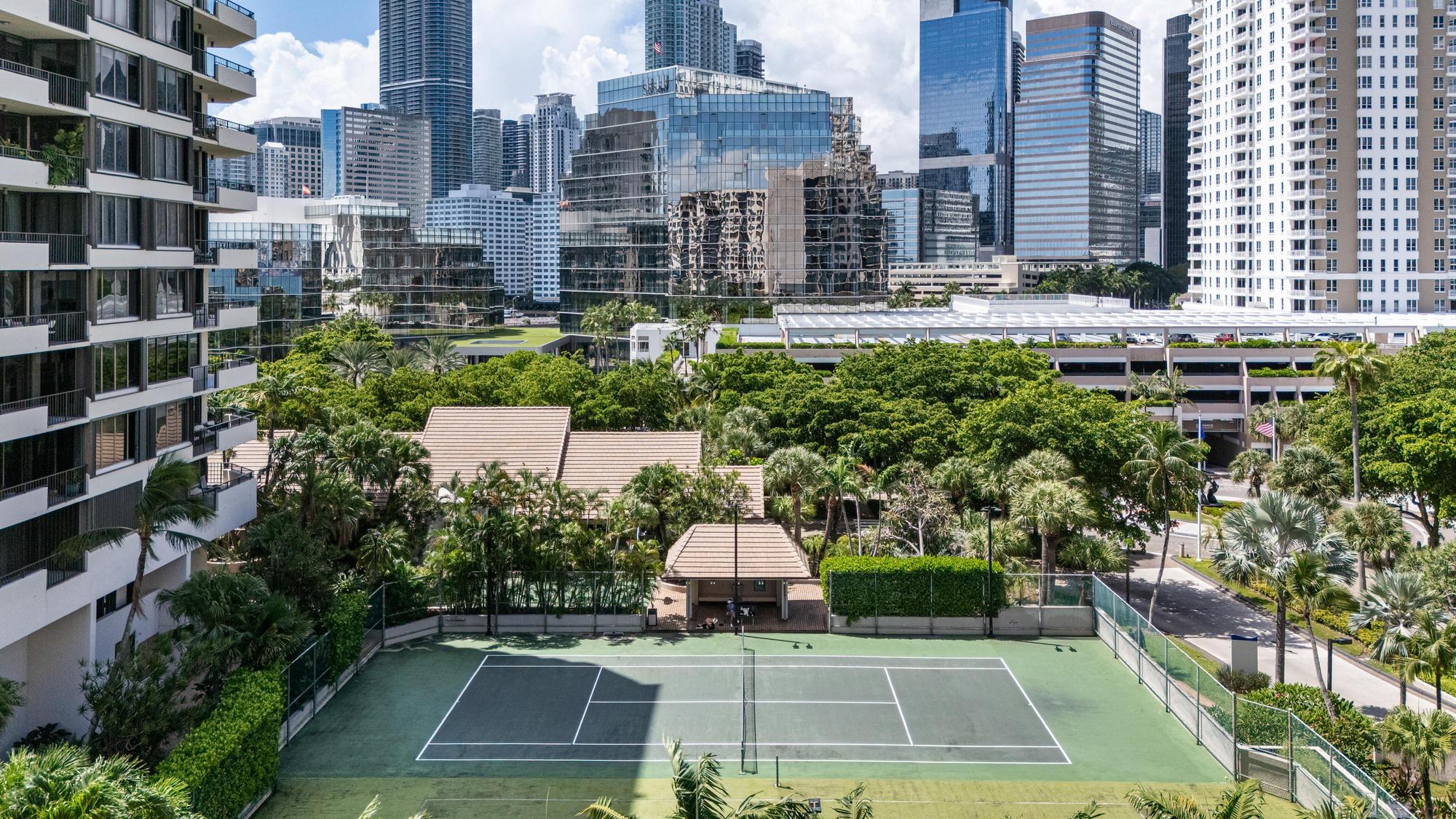 Miami, Florida, 33131, United States, 2 Bedrooms Bedrooms, ,2 BathroomsBathrooms,Residential,For Sale,1976268