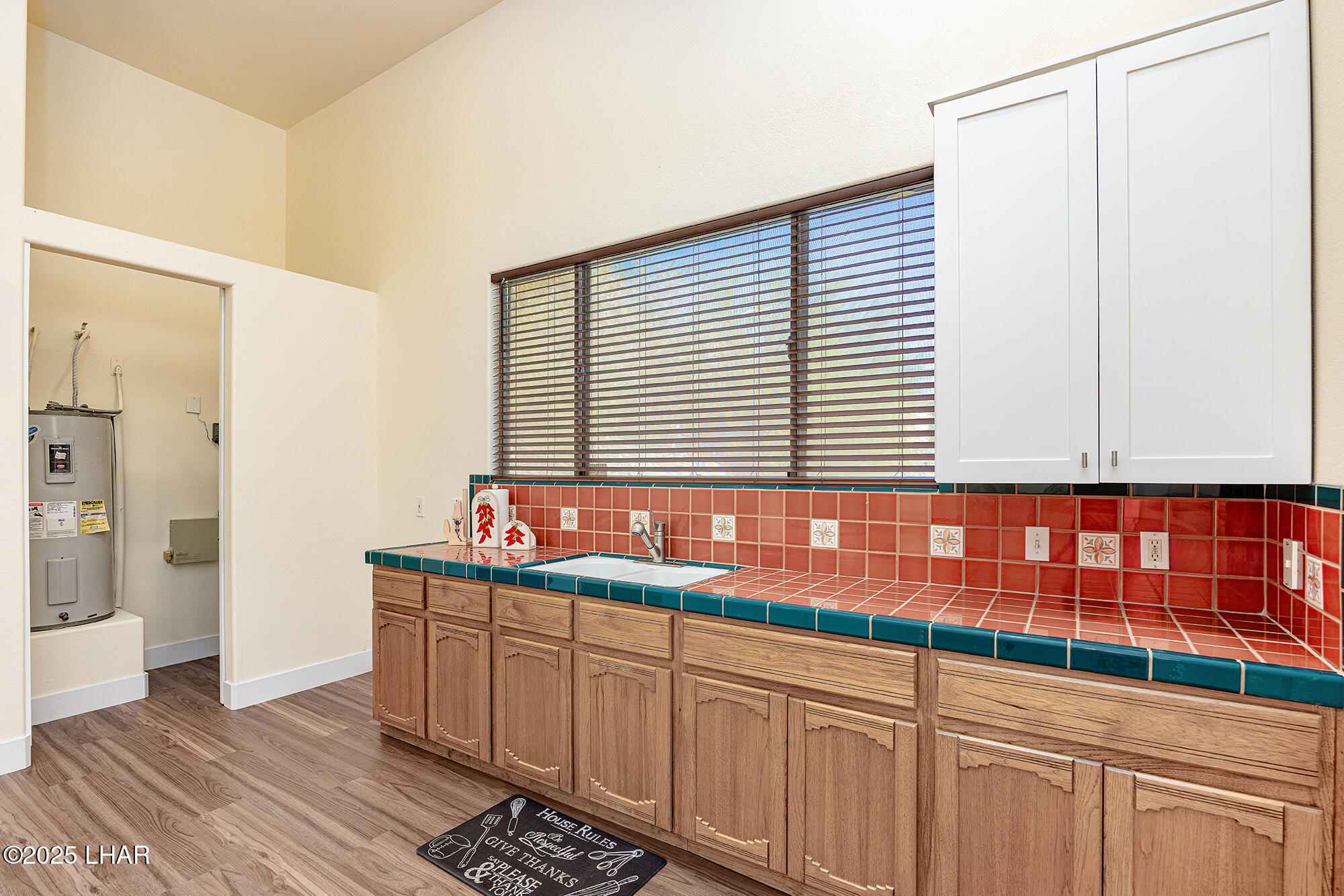 Lake Havasu City, Arizona, 86406, United States, 5 Bedrooms Bedrooms, ,3 BathroomsBathrooms,Residential,For Sale,1996890