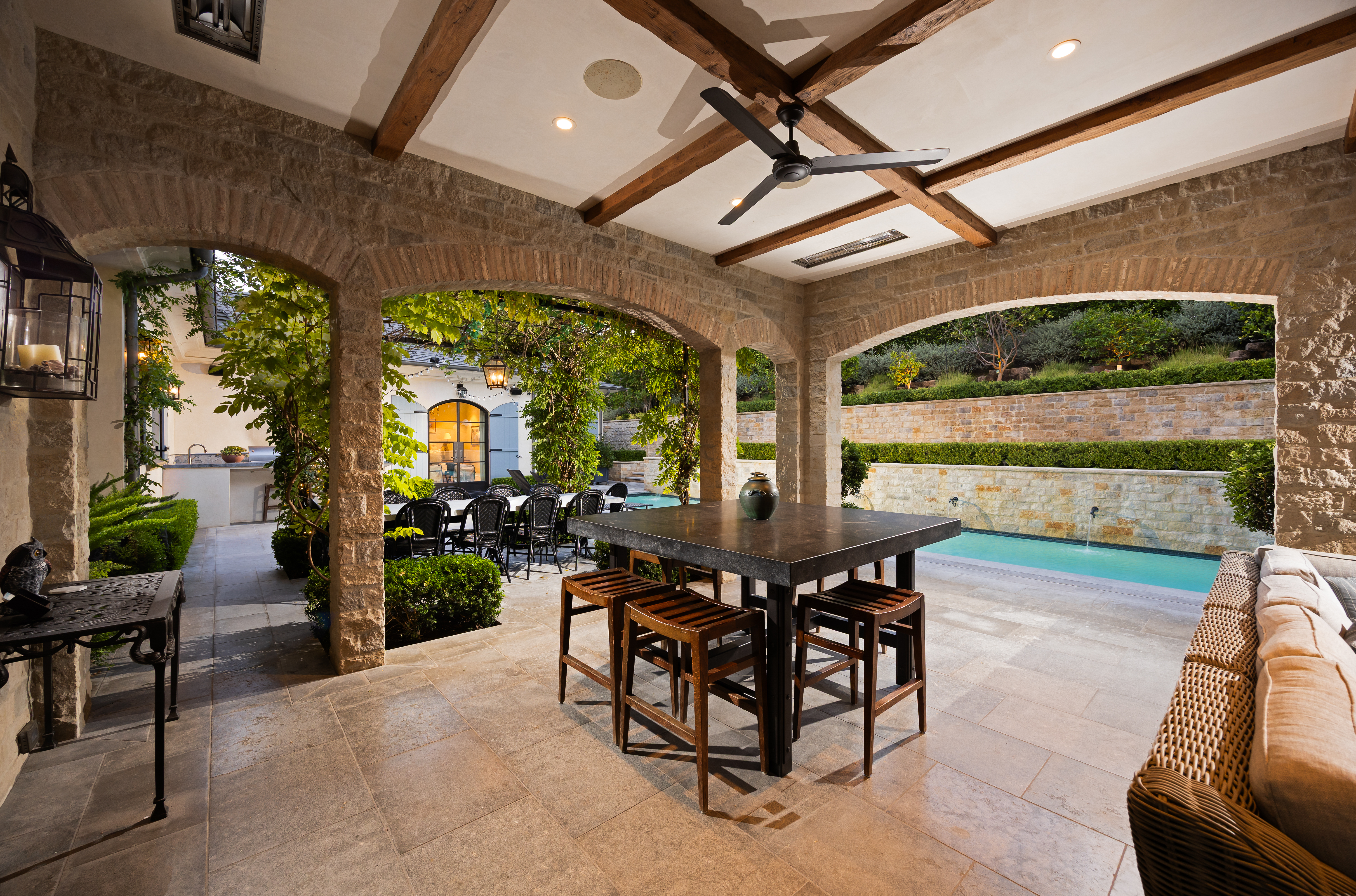  7 Oakmont Lane, Newport Beach, CA 92660 - 物件實景