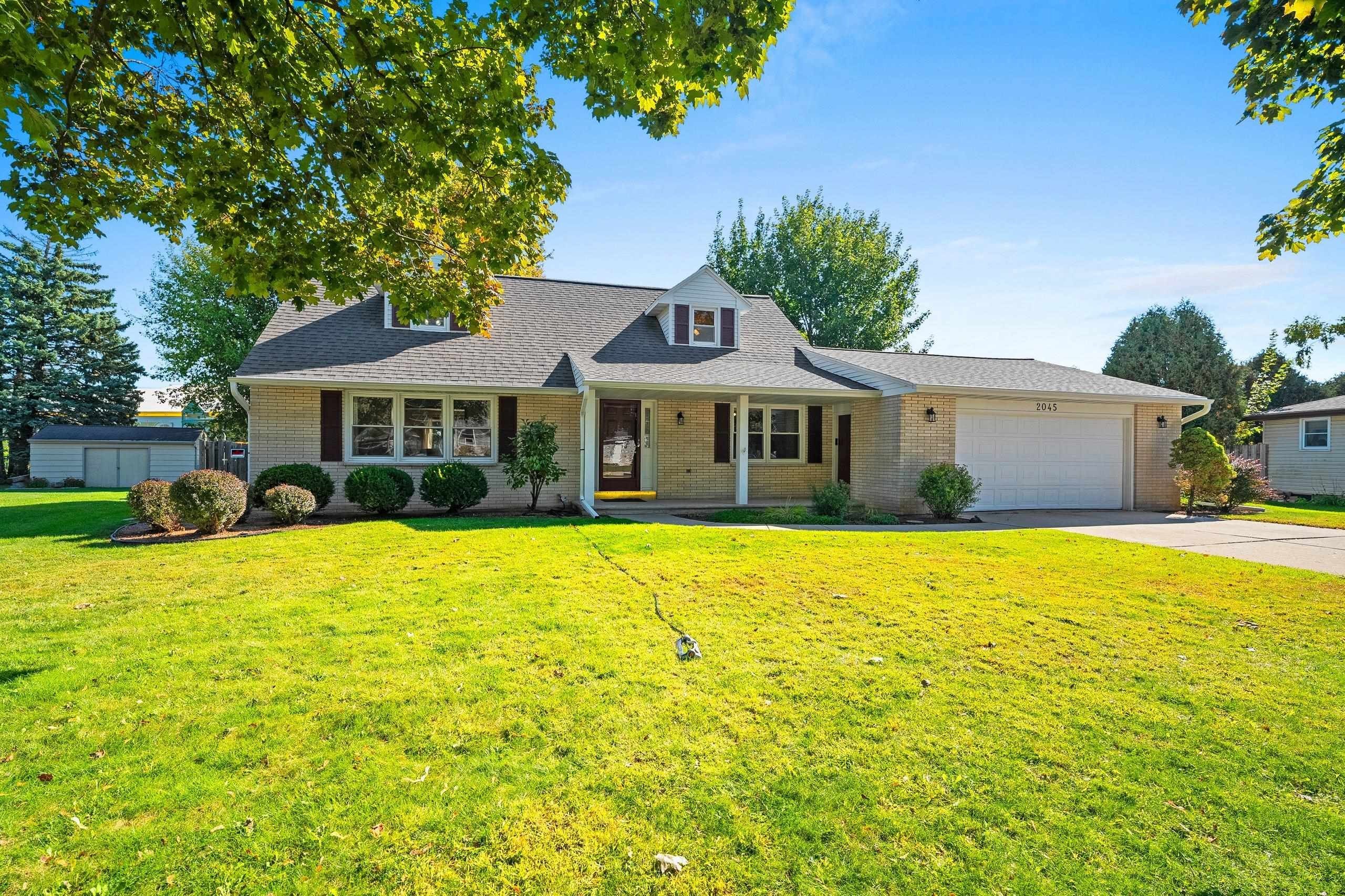 GREEN BAY, Wisconsin, 54304-4417, United States, 4 Bedrooms Bedrooms, ,2 BathroomsBathrooms,Residential,For Sale,1978060