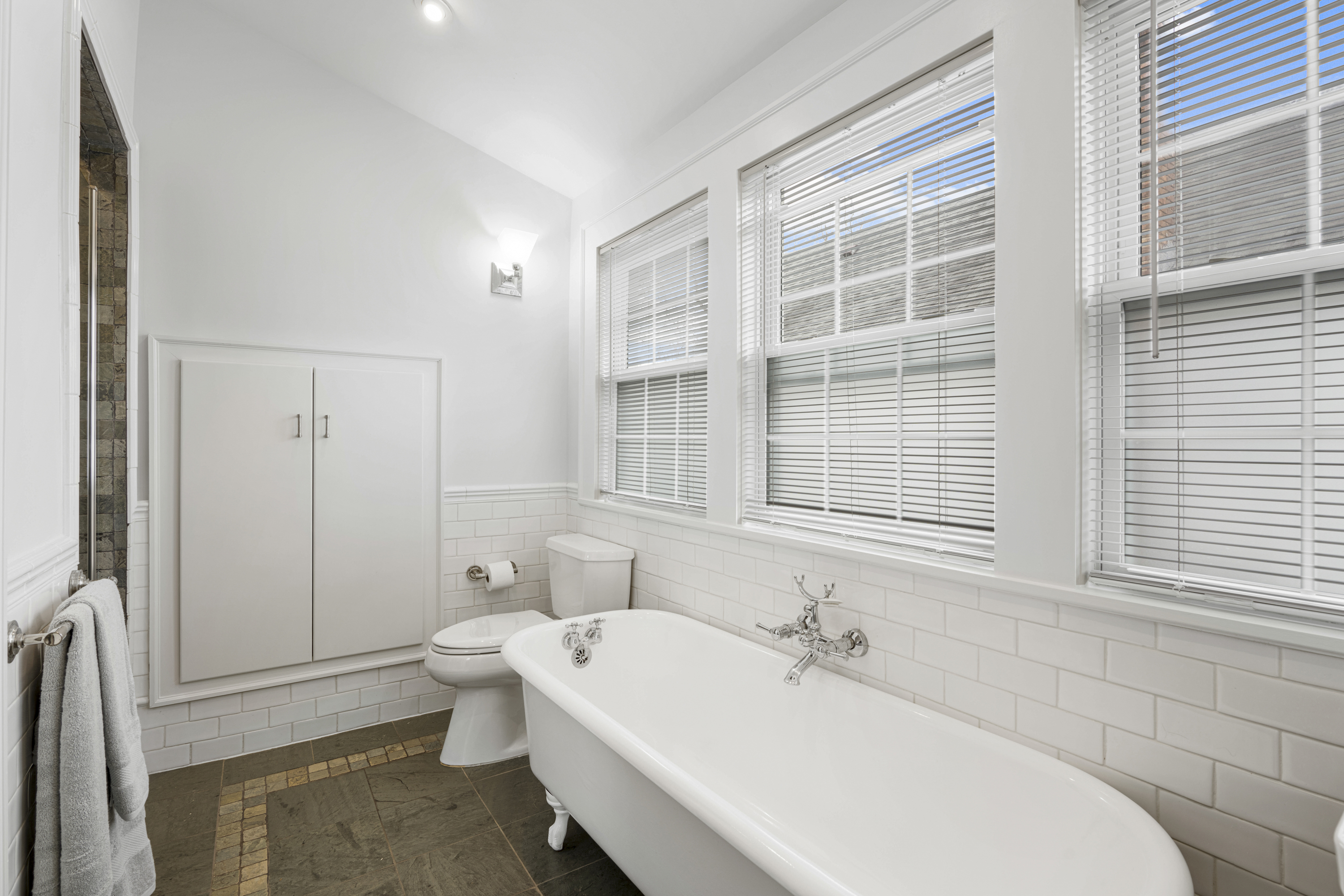  225 Larchmont Avenue - 物件實景