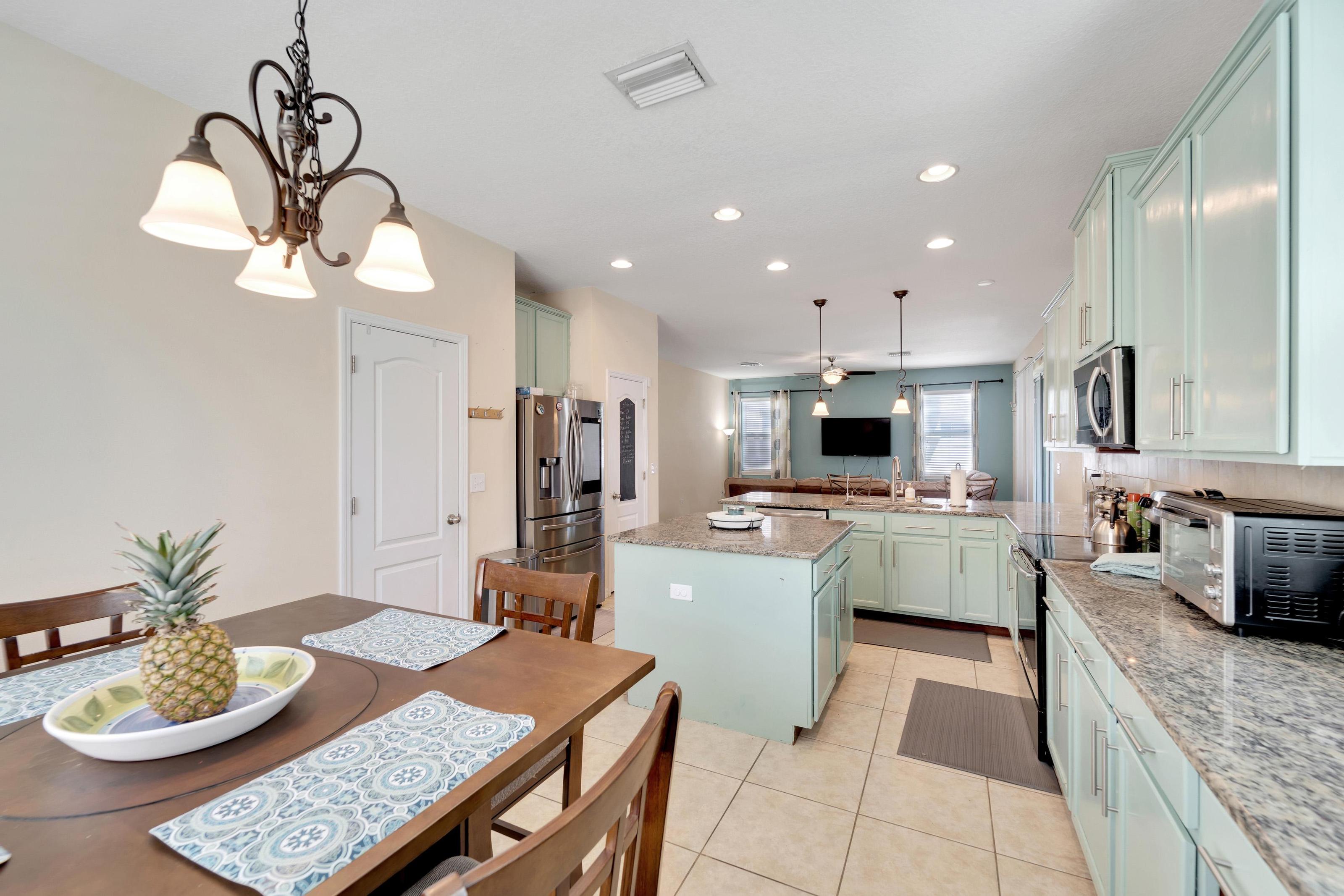 Riverview, Florida, 33578, United States, 5 Bedrooms Bedrooms, ,5 BathroomsBathrooms,Residential,For Sale,1869985