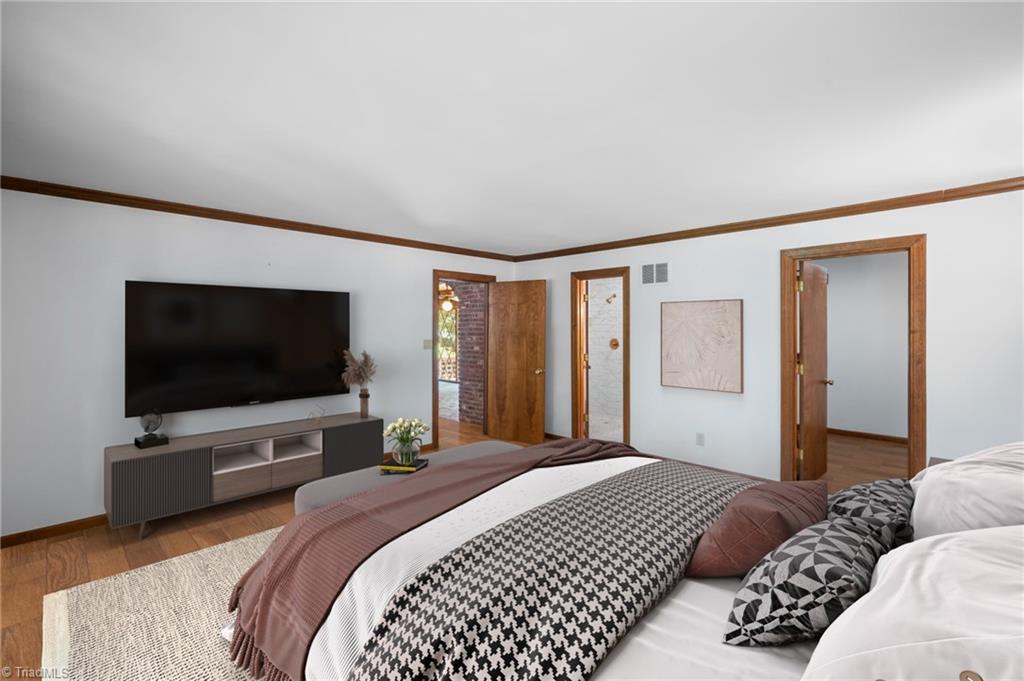High Point, North Carolina, 27265, United States, 4 Bedrooms Bedrooms, ,4 BathroomsBathrooms,Residential,For Sale,1900964