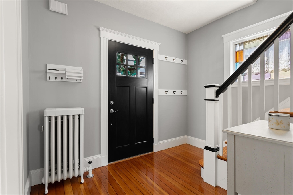 Medford, Massachusetts, 02155, United States, 4 Bedrooms Bedrooms, ,2 BathroomsBathrooms,Residential,For Sale,1904256