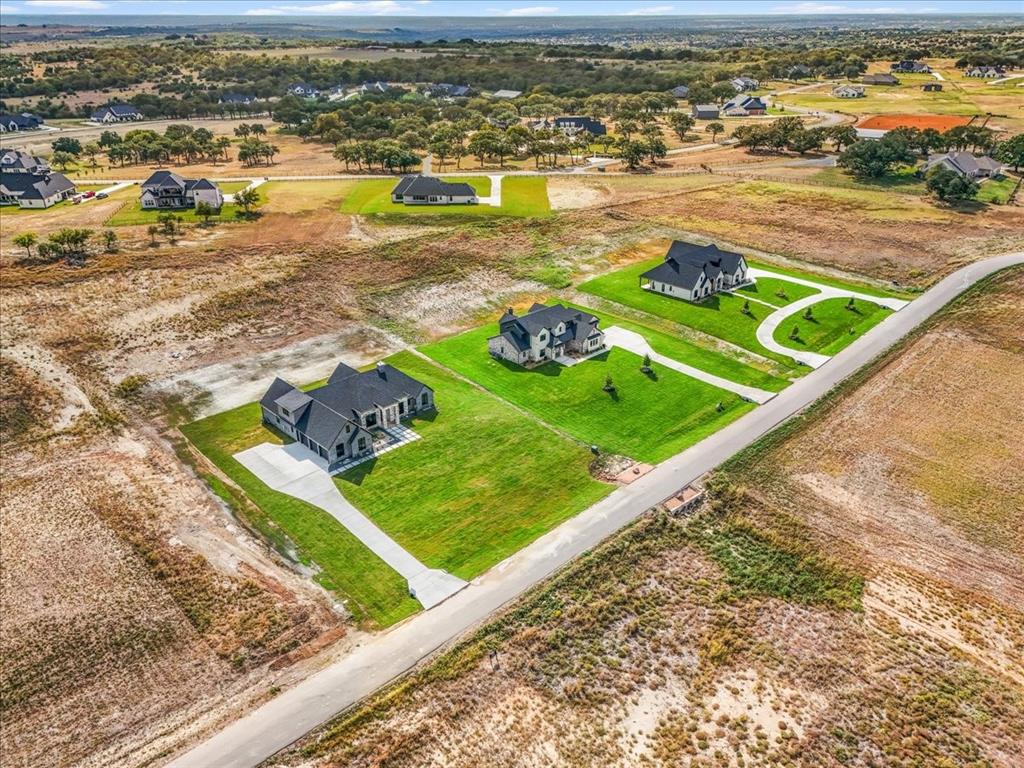 Weatherford, Texas, 76087, United States, 5 Bedrooms Bedrooms, ,6 BathroomsBathrooms,Residential,For Sale,1981195