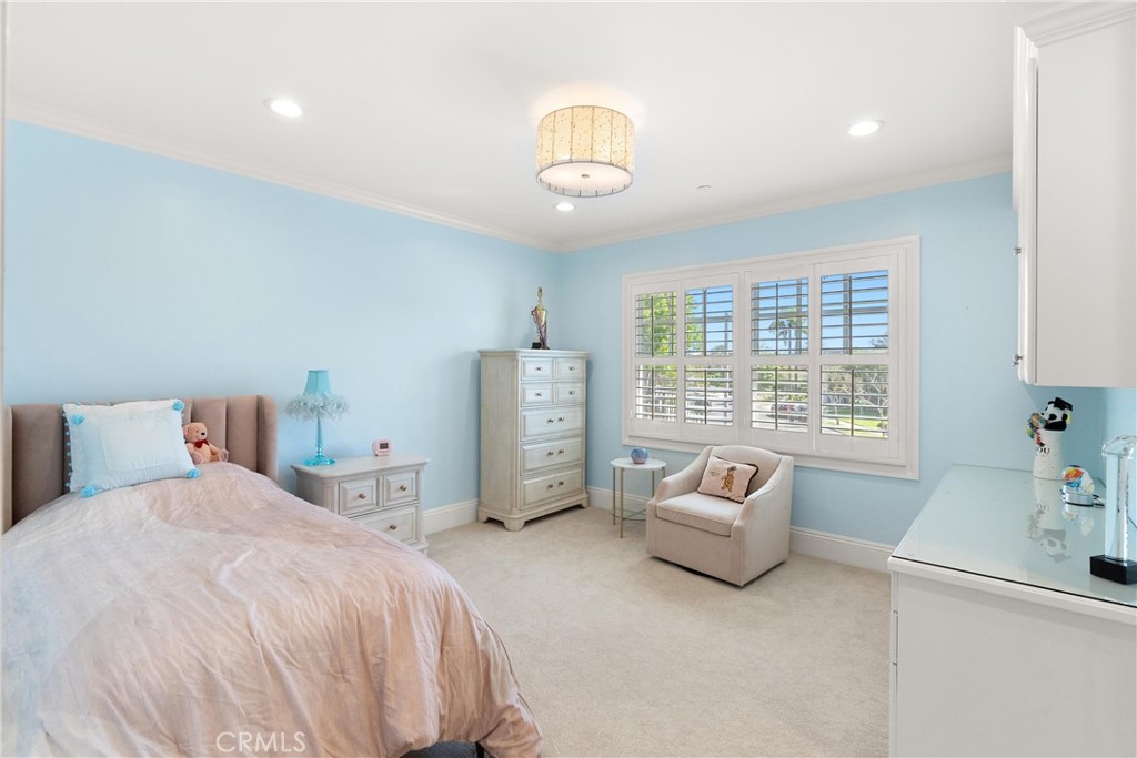 Newport Beach, California, 92660, United States, 5 Bedrooms Bedrooms, ,3 BathroomsBathrooms,Residential,For Sale,1846689