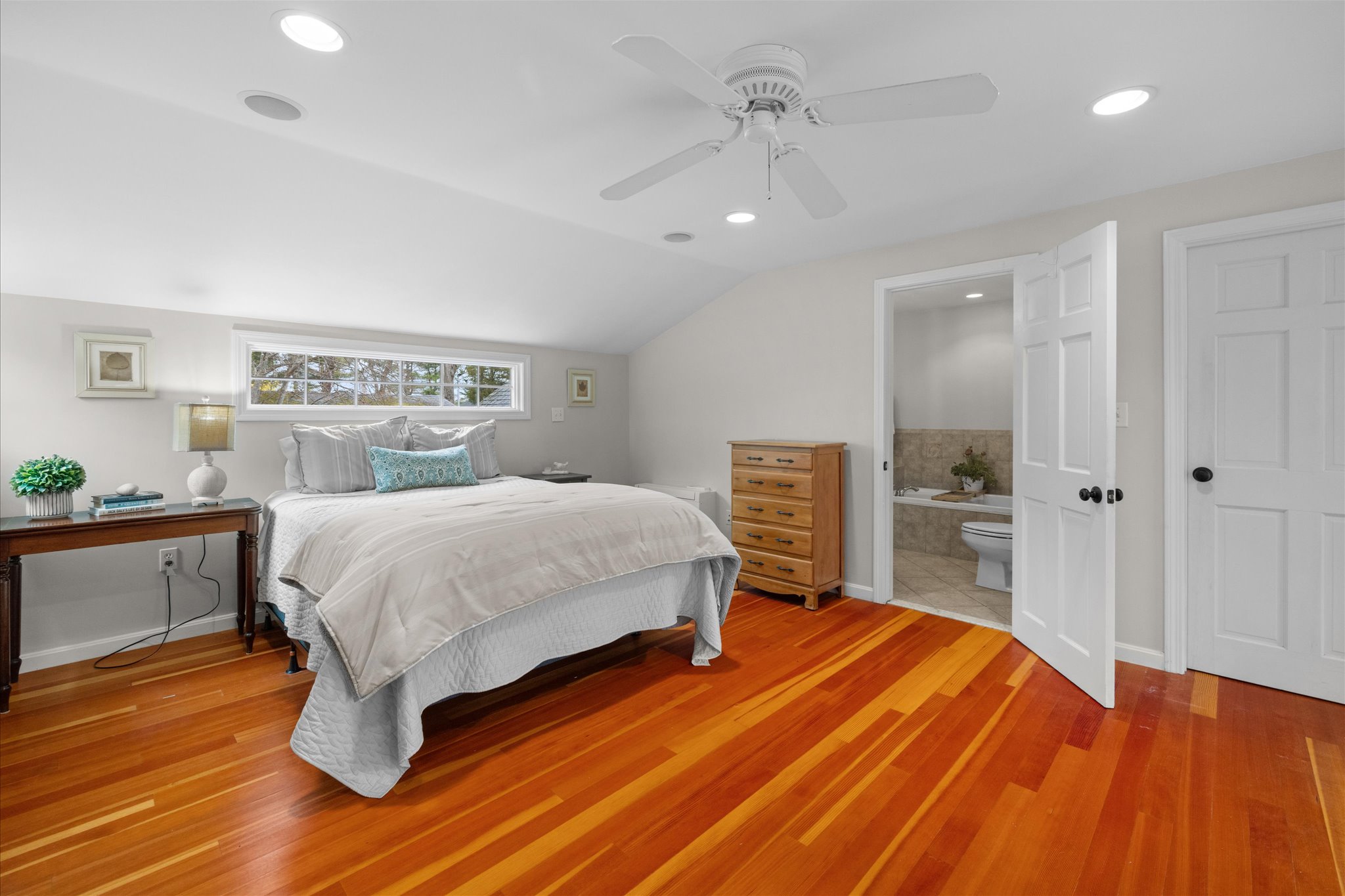  23 Mayflower Ln, Duxbury - 物件實景