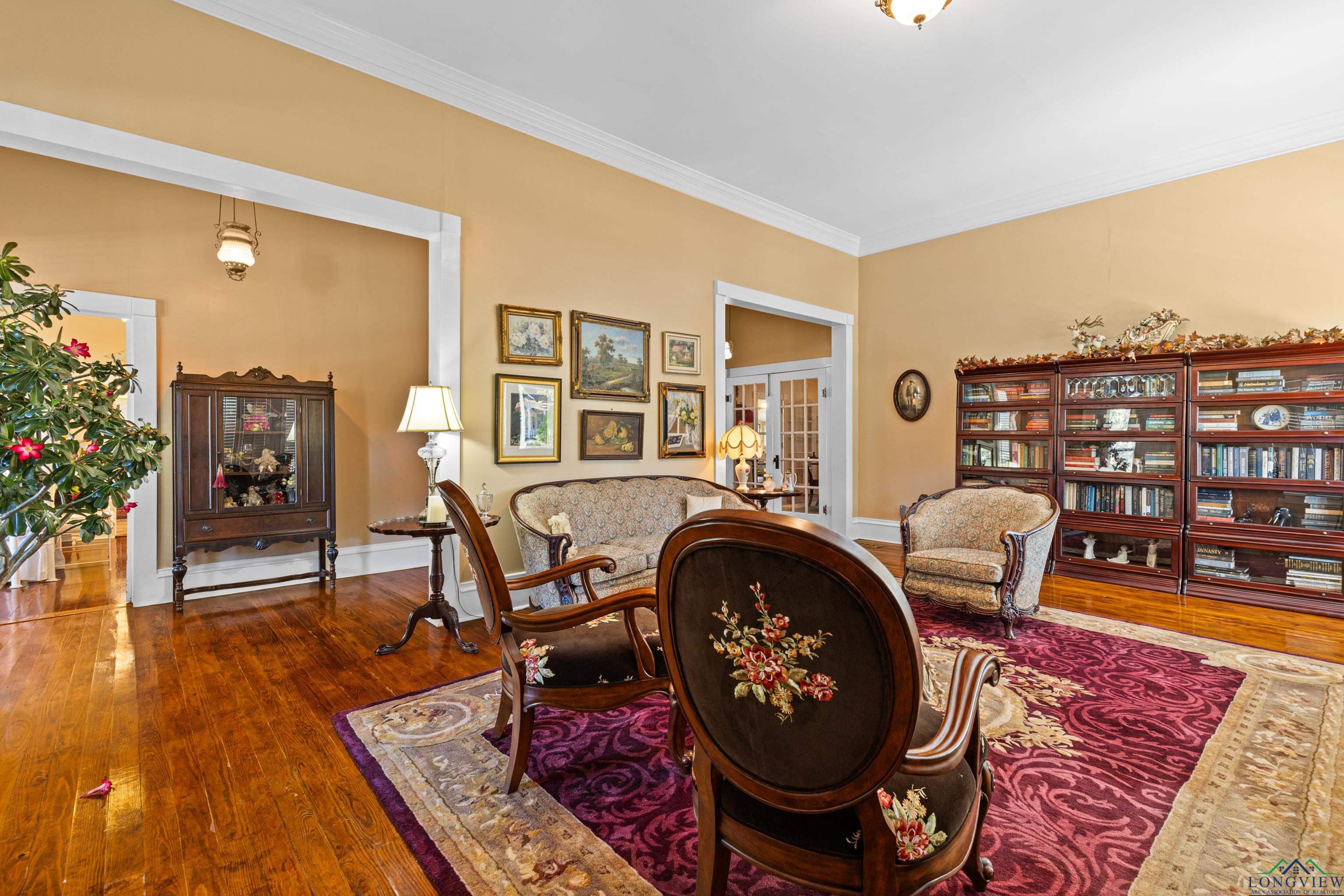 Jefferson, Texas, 75657, United States, 4 Bedrooms Bedrooms, ,4 BathroomsBathrooms,Residential,For Sale,1985697