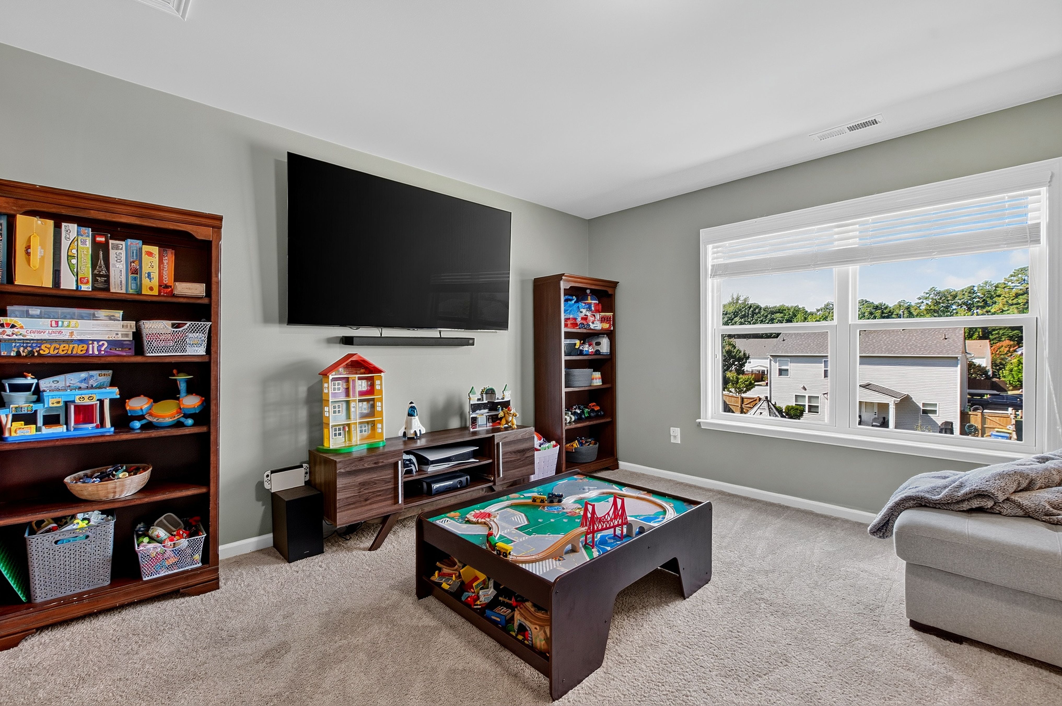  2609 Tummel Lane, Fuquay-Varina, NC 27526 - 物件實景