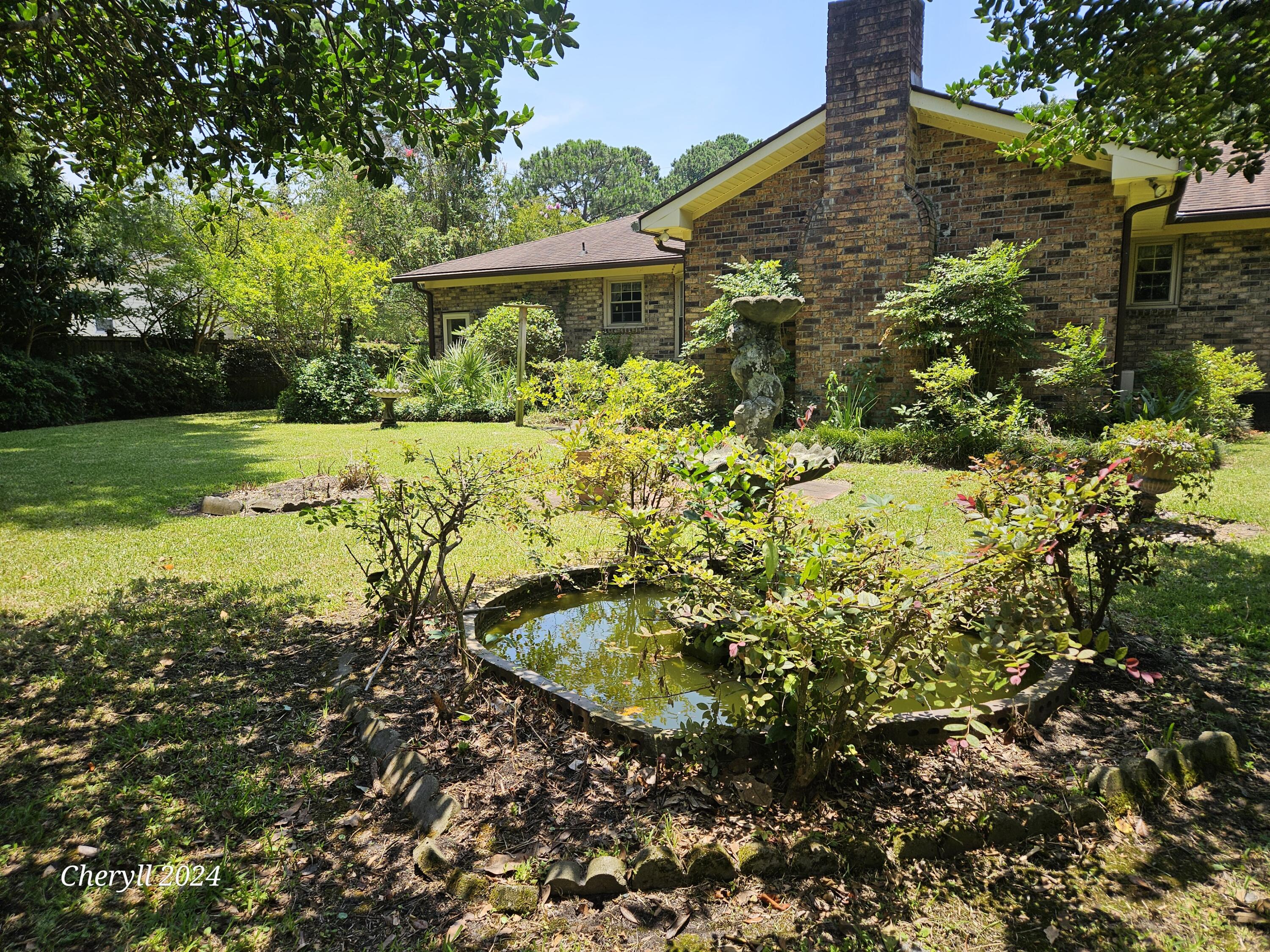 Mount Pleasant, South Carolina, 29464, United States, 3 Bedrooms Bedrooms, ,2 BathroomsBathrooms,Residential,For Sale,1918738