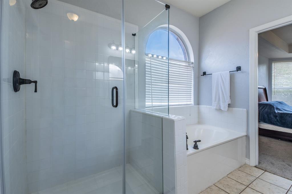 Flower Mound, Texas, 75028, United States, 5 Bedrooms Bedrooms, ,3 BathroomsBathrooms,Residential,For Sale,2028396