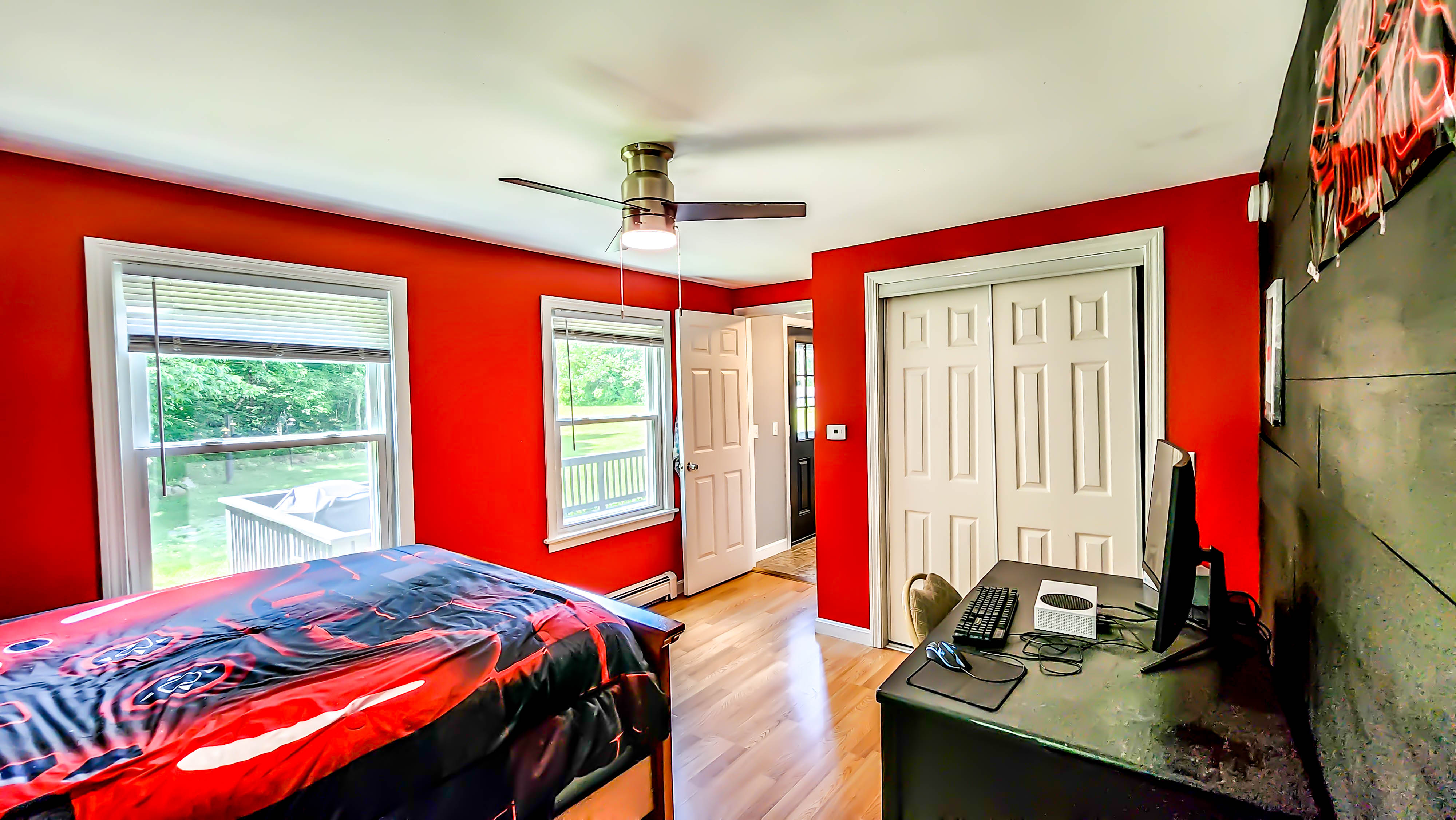 Standish, Maine, 04084, United States, 5 Bedrooms Bedrooms, ,4 BathroomsBathrooms,Residential,For Sale,1876904