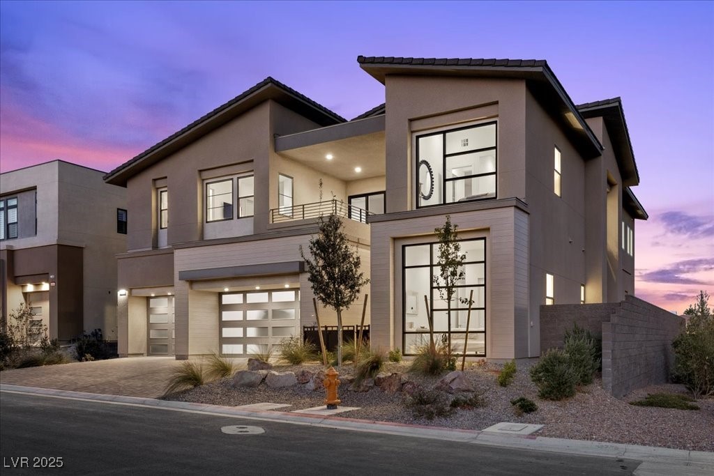 Las Vegas, Nevada, 89135, United States, 5 Bedrooms Bedrooms, ,6 BathroomsBathrooms,Residential,For Sale,1987610