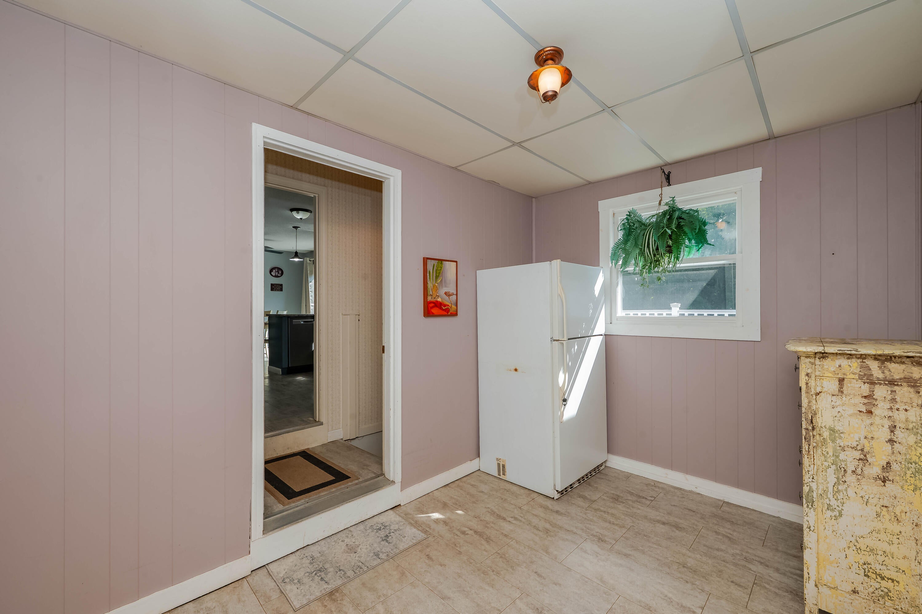 Eliot, Maine, 03903, United States, 2 Bedrooms Bedrooms, ,1 BathroomBathrooms,Residential,For Sale,1887837