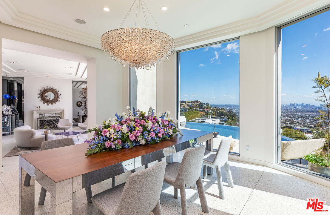Los Angeles, California, 90069, United States, 3 Bedrooms Bedrooms, ,6 BathroomsBathrooms,Residential,For Sale,1731707