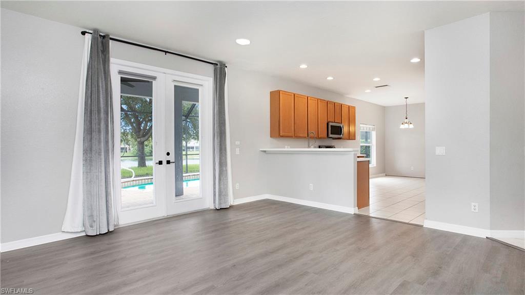 Naples, Florida, 34120, United States, 4 Bedrooms Bedrooms, ,4 BathroomsBathrooms,Residential,For Sale,1897654
