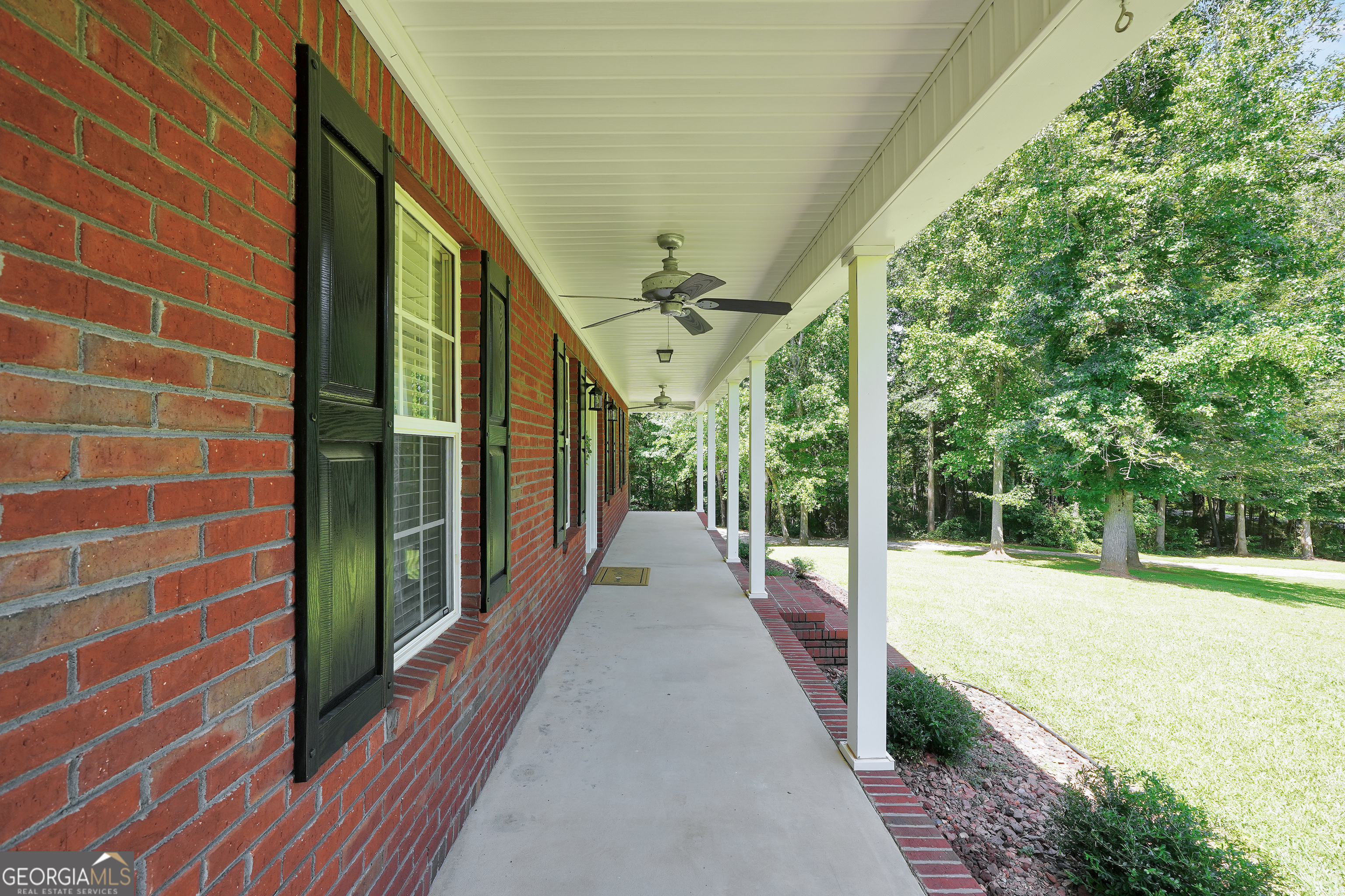 Jenkinsburg, Georgia, 30234, United States, 5 Bedrooms Bedrooms, ,4 BathroomsBathrooms,Residential,For Sale,1928448