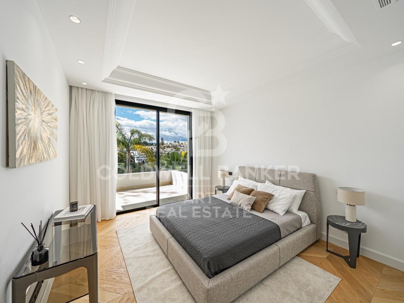 Marbella, Andalusia, ES, 6 Bedrooms Bedrooms, ,6 BathroomsBathrooms,Residential,For Sale,1898329