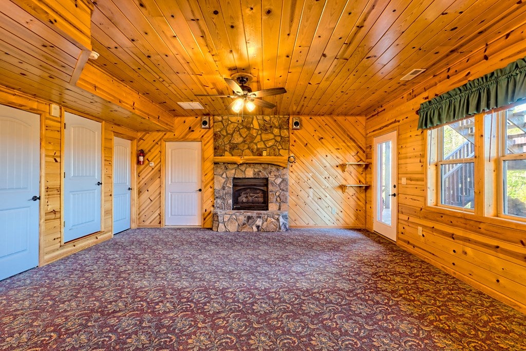 Young Harris, Georgia, 30582, United States, 4 Bedrooms Bedrooms, ,5 BathroomsBathrooms,Residential,For Sale,1987920