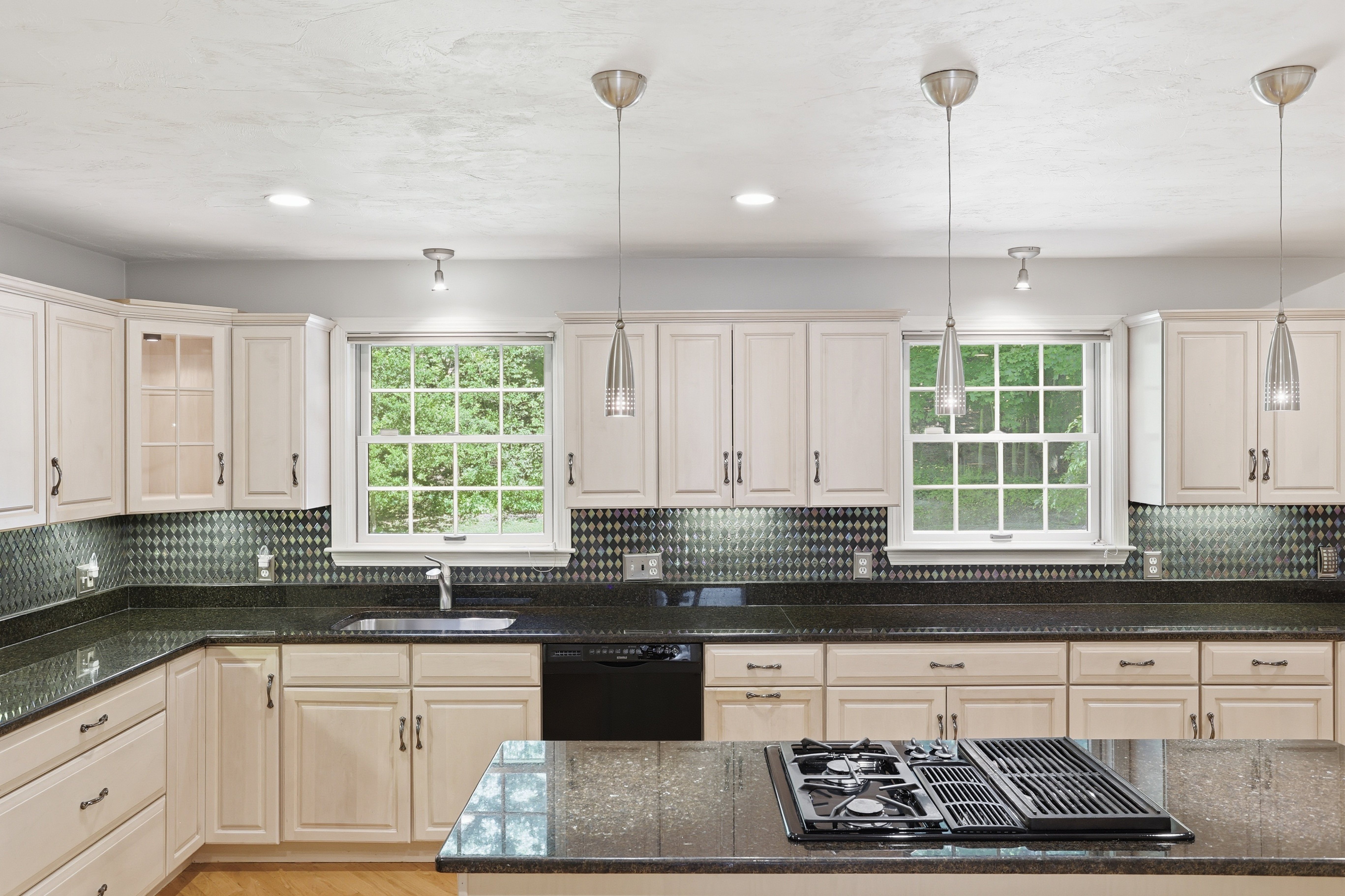  331 Prospect Street, Framingham, MA 01701 - 物件實景