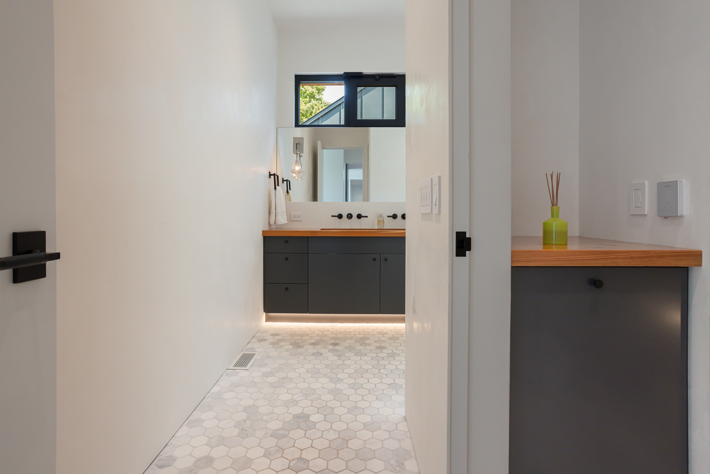  Modern 21st Century Home on the Coast - 物件實景