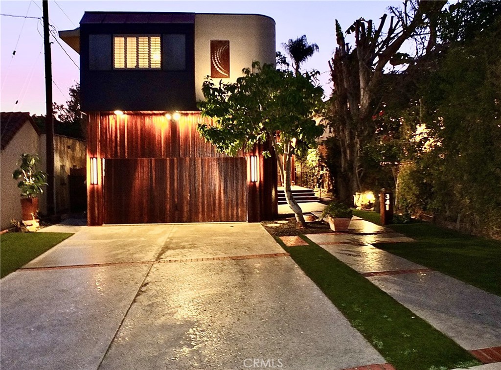 Manhattan Beach, California, 90266, United States, 5 Bedrooms Bedrooms, ,4 BathroomsBathrooms,Residential,For Sale,1993331