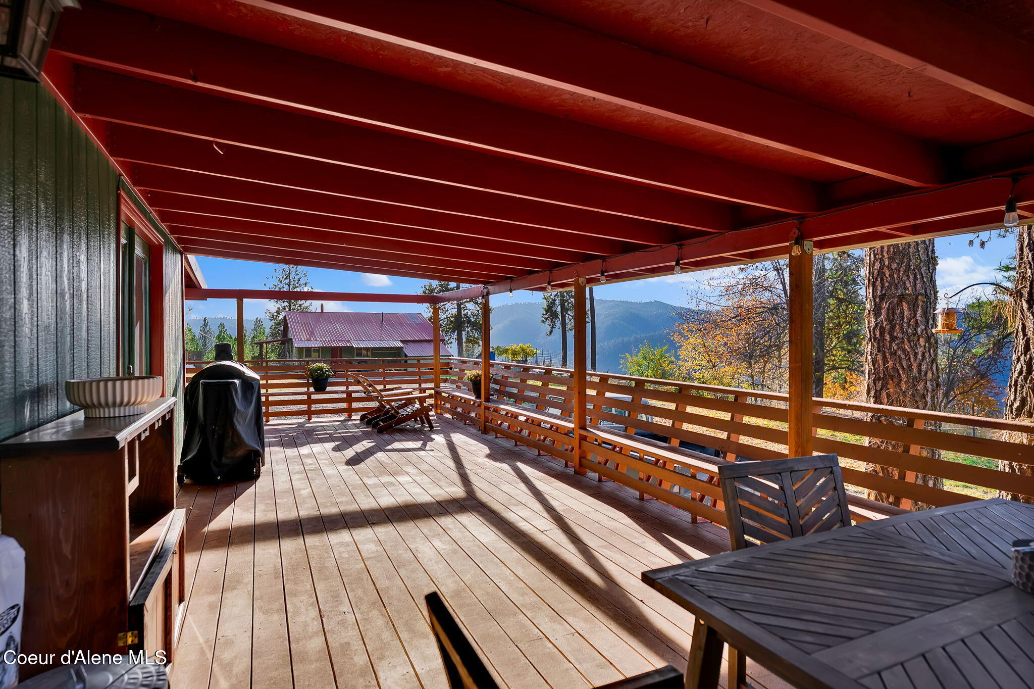 Orofino, Idaho, 83544, United States, 4 Bedrooms Bedrooms, ,Residential,For Sale,1991017