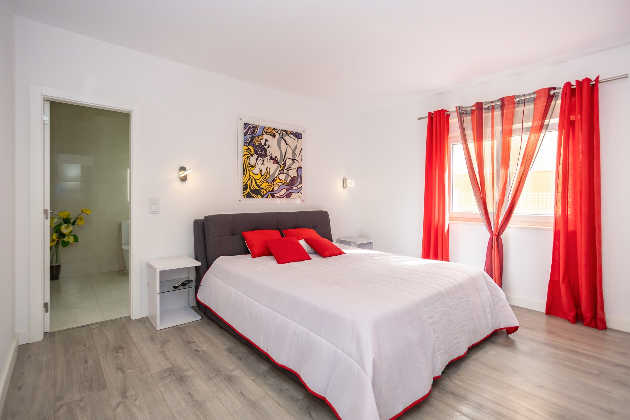 Loures, Lisbon, 2670-560, PT, 5 Bedrooms Bedrooms, ,3 BathroomsBathrooms,Residential,For Sale,1989673