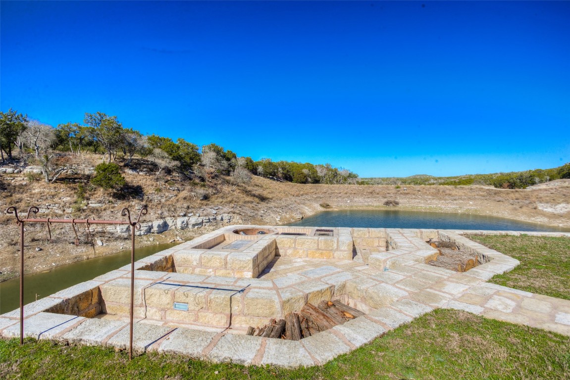 Blanco, Texas, 78606, United States, 4 Bedrooms Bedrooms, ,5 BathroomsBathrooms,Residential,For Sale,1723660